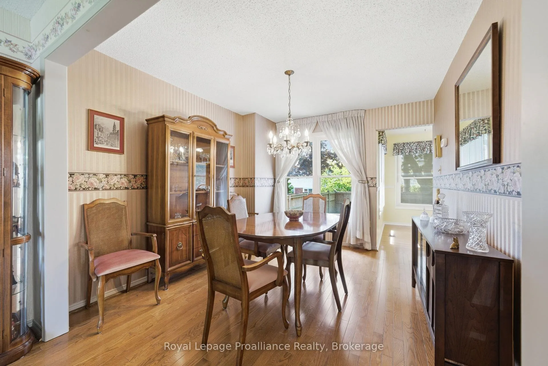 Photo 9 of 6 Doncaster Crescent, Clarington, Newcastle — HOMEH