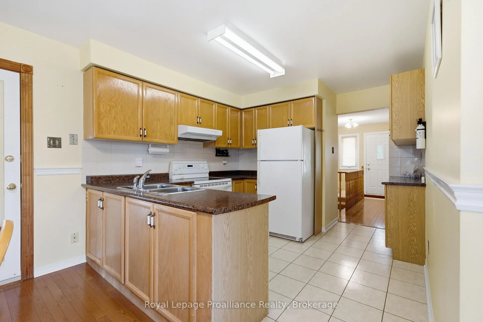Photo 12 of 6 Doncaster Crescent, Clarington, Newcastle — HOMEH