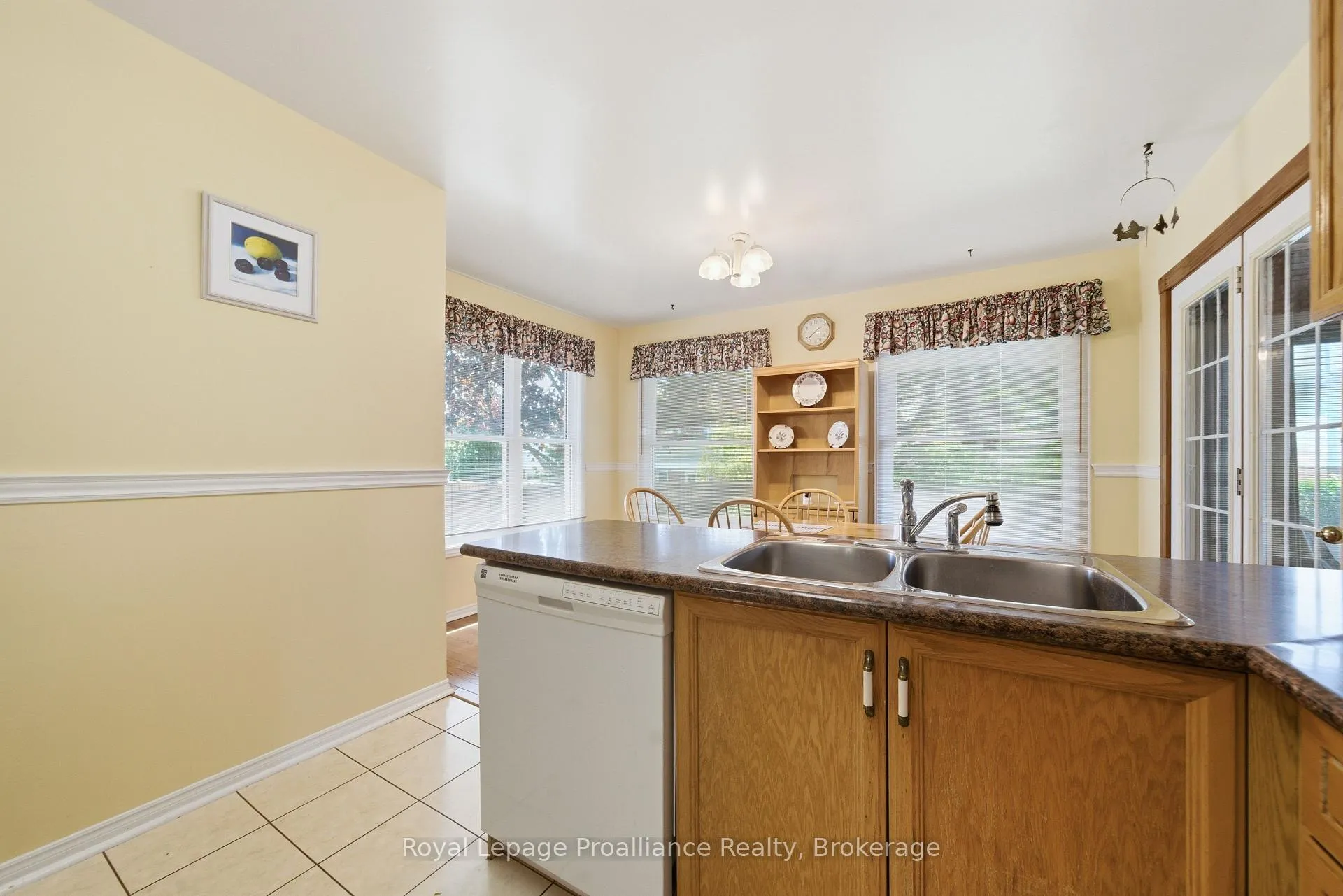 Photo 15 of 6 Doncaster Crescent, Clarington, Newcastle — HOMEH