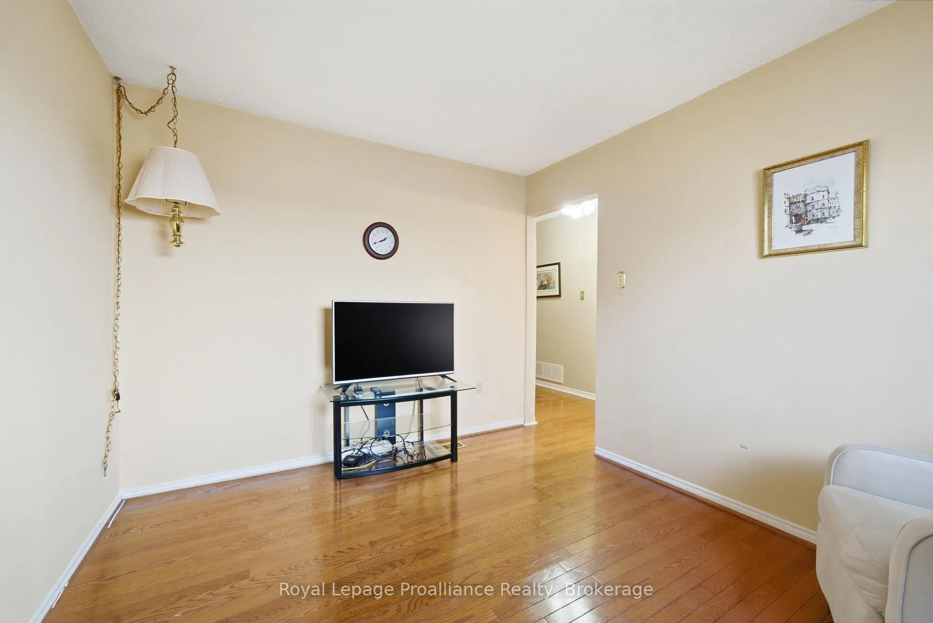 Photo 33 of 6 Doncaster Crescent, Clarington, Newcastle — HOMEH