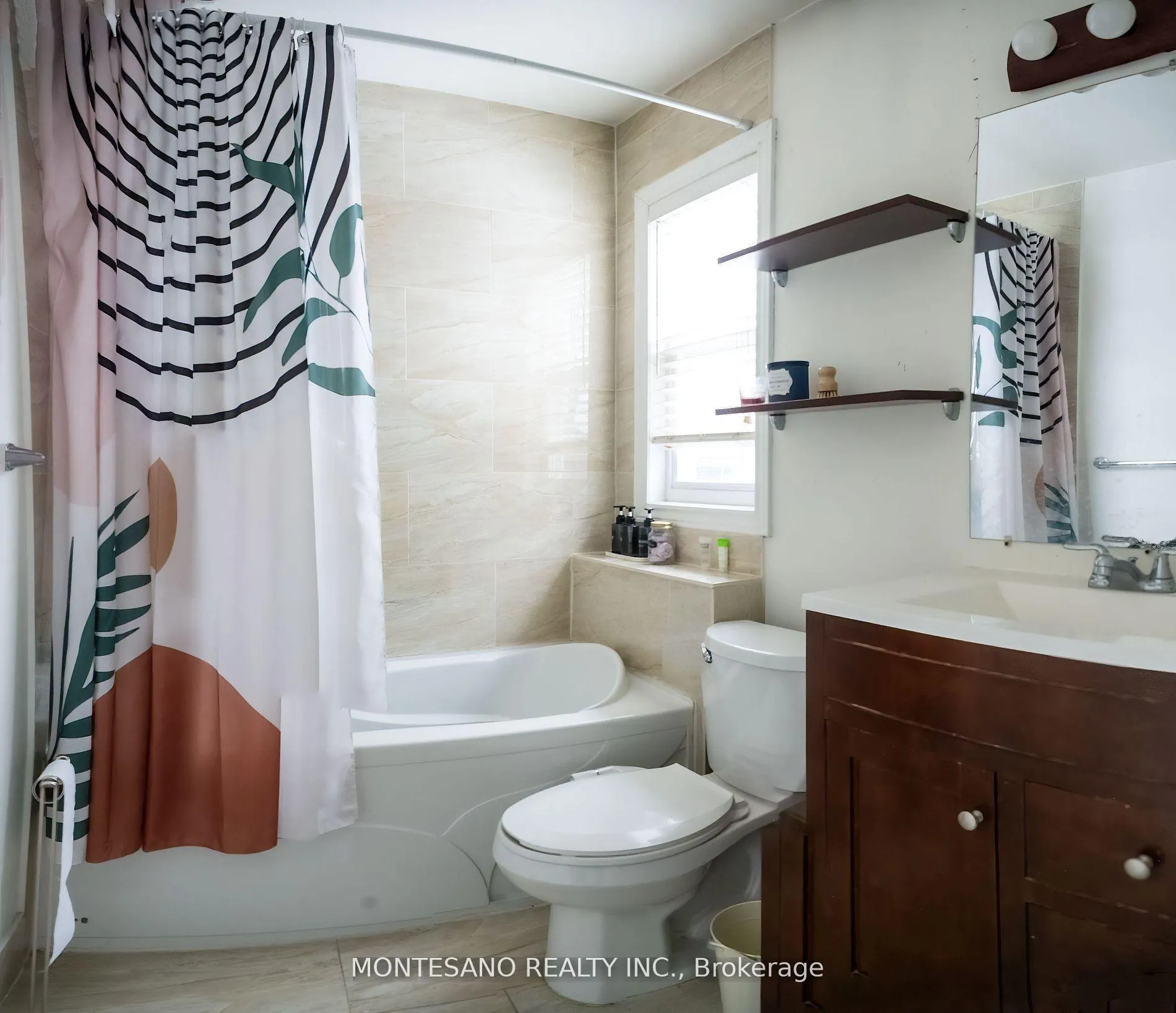 Photo 7 of 449 Rogers Road, Toronto, Keelesdale-Eglinton West — HOMEH