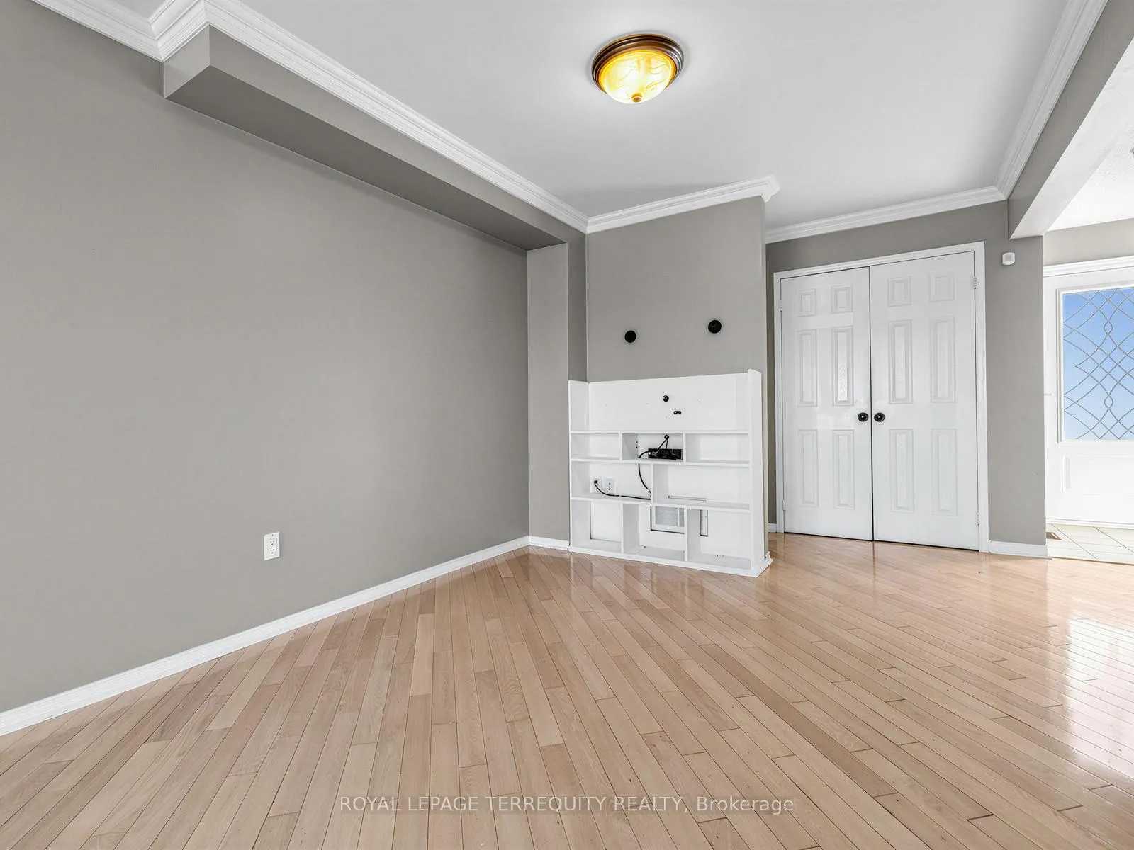 Photo 15 of 284 Pinnacle Trail, Aurora, Bayview Wellington — HOMEH