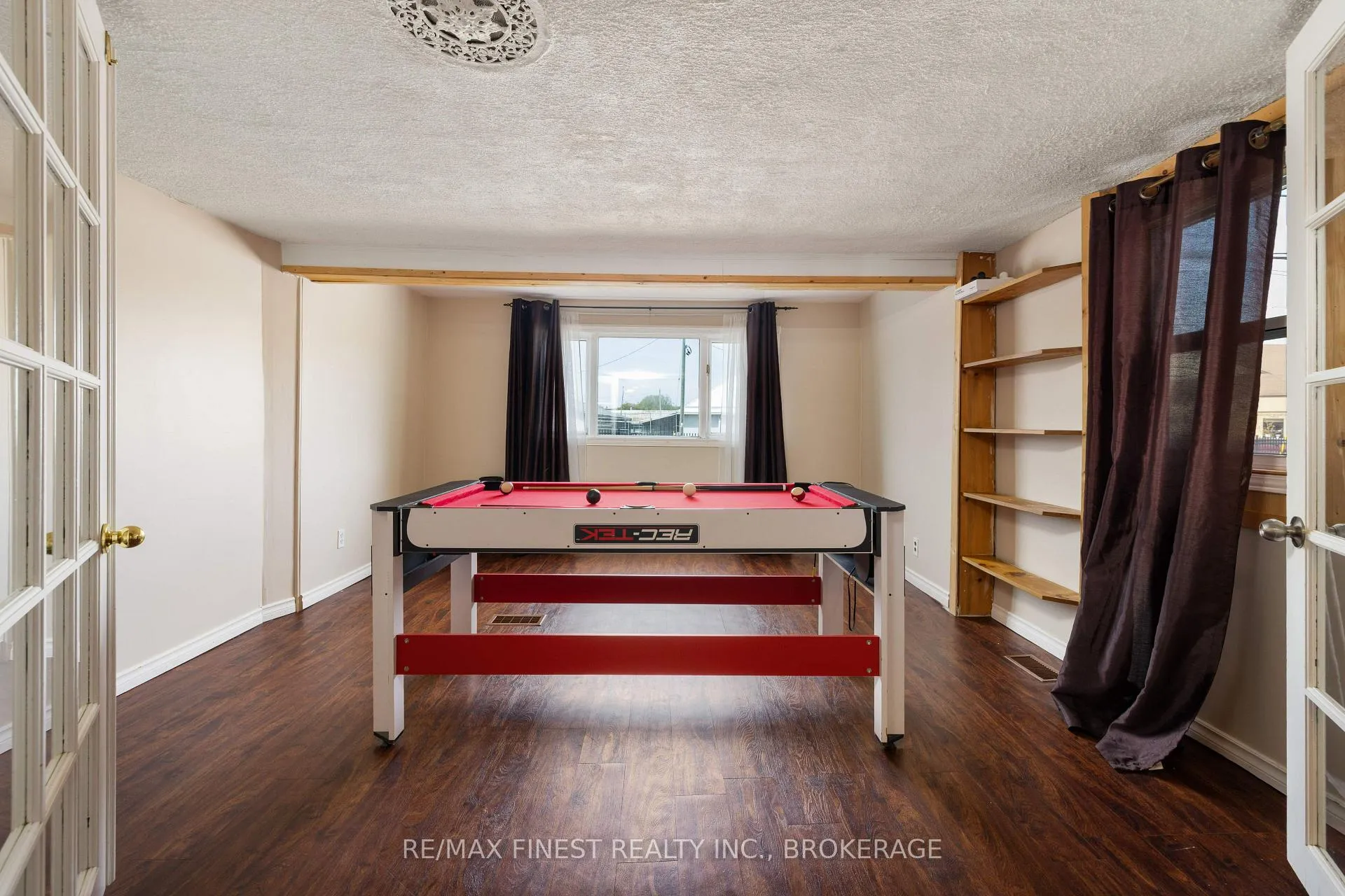 Photo 10 of 356 York Street, Kingston, East of Sir John A. Blvd — HOMEH