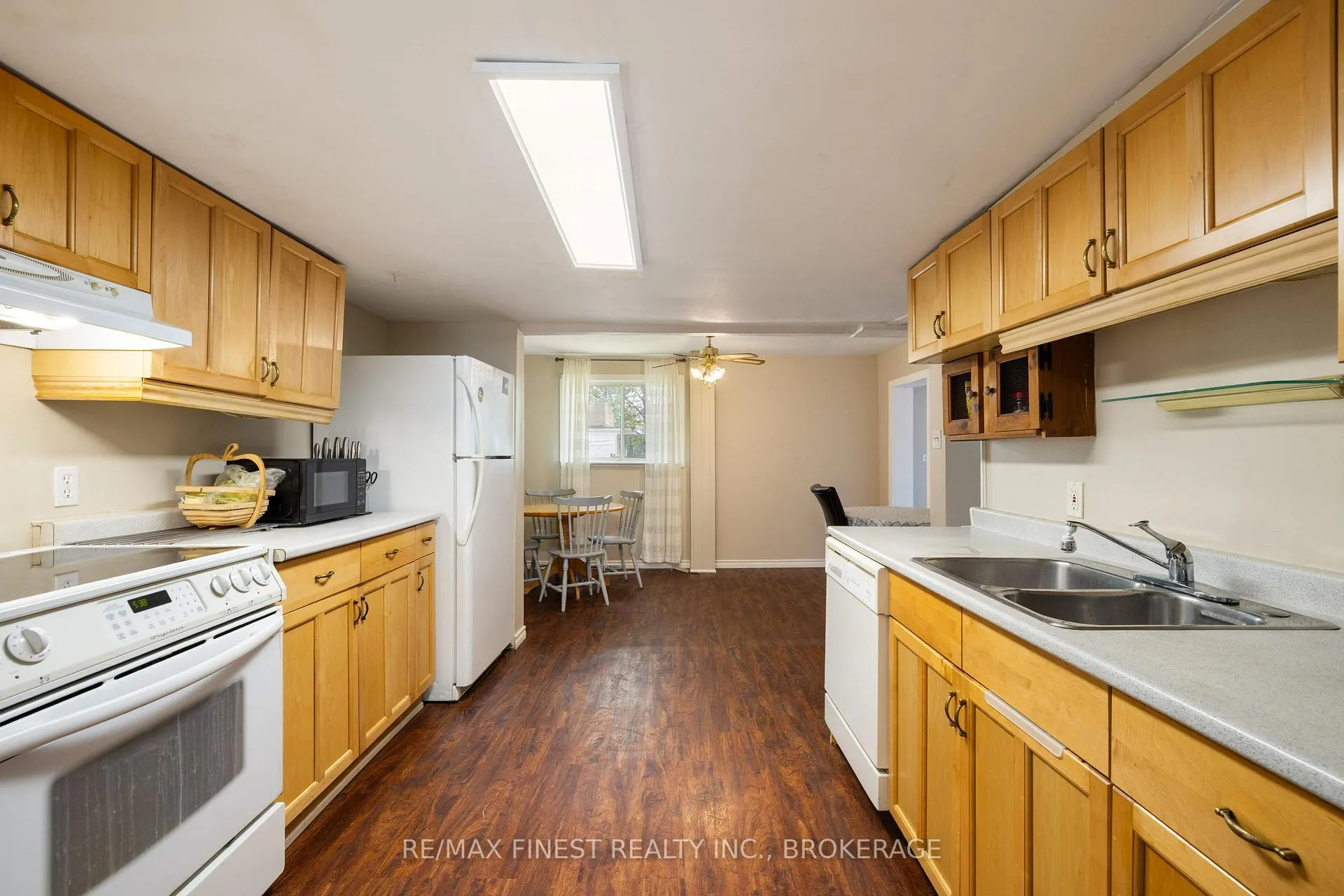 Photo 14 of 356 York Street, Kingston, East of Sir John A. Blvd — HOMEH