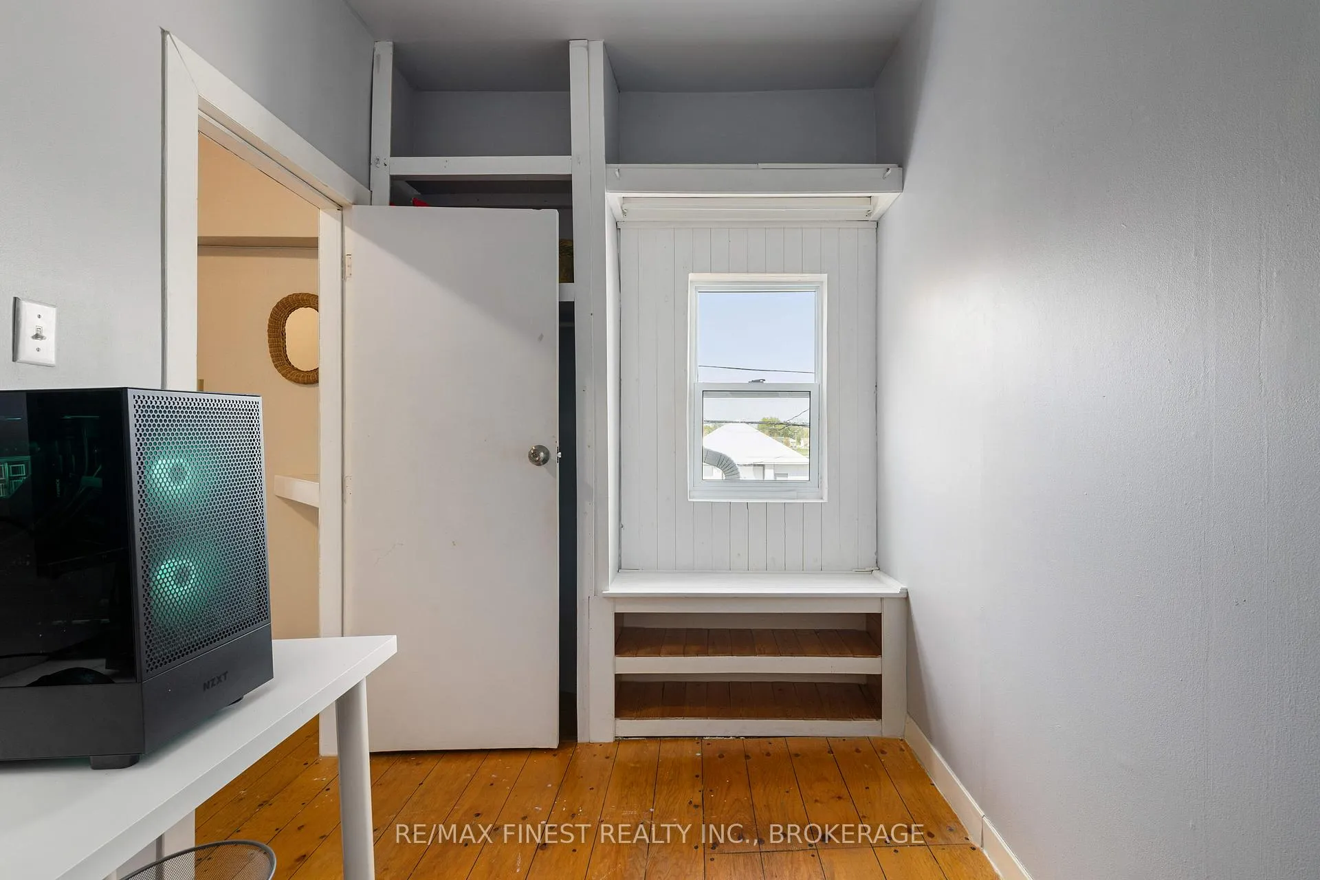 Photo 28 of 356 York Street, Kingston, East of Sir John A. Blvd — HOMEH