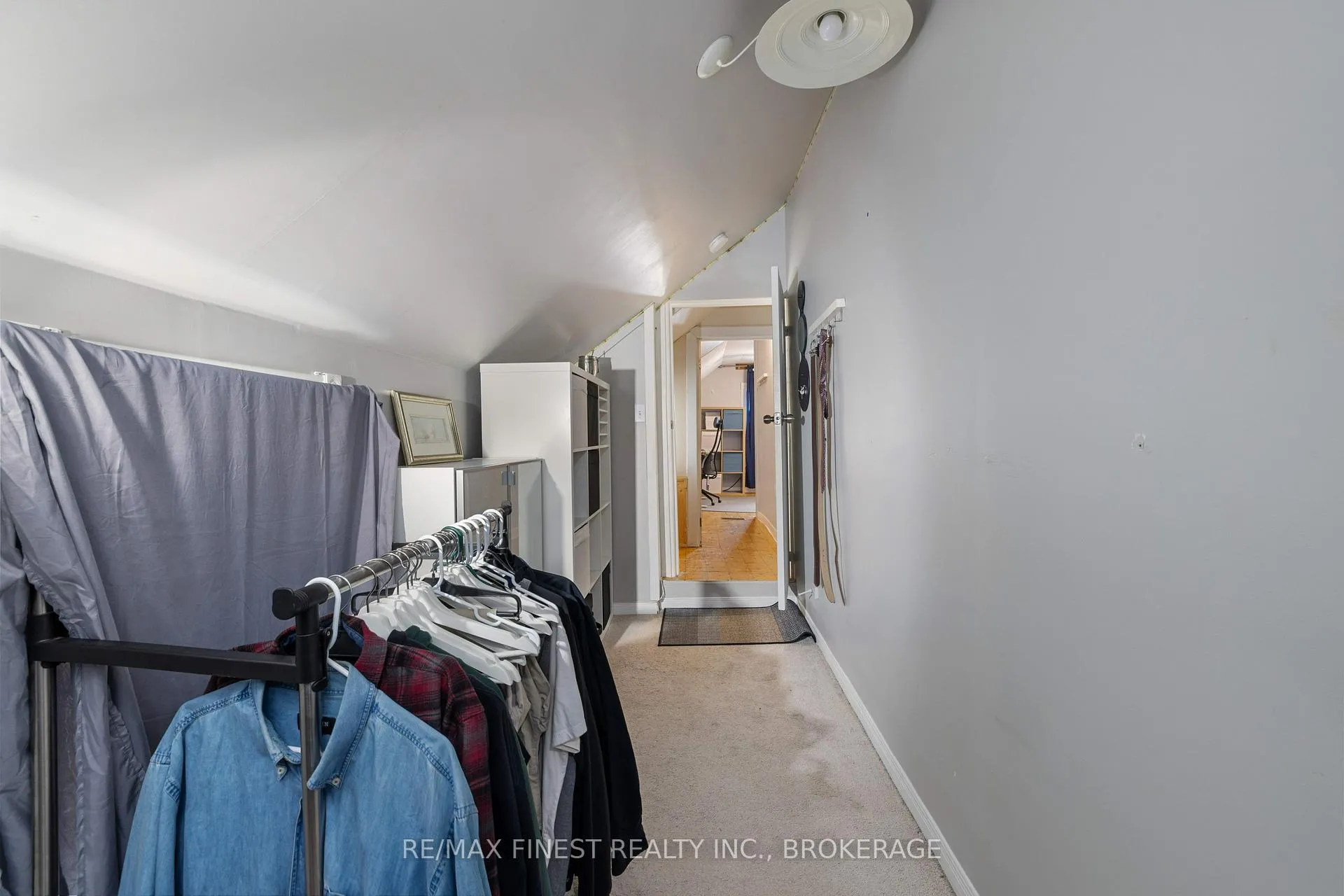 Photo 31 of 356 York Street, Kingston, East of Sir John A. Blvd — HOMEH