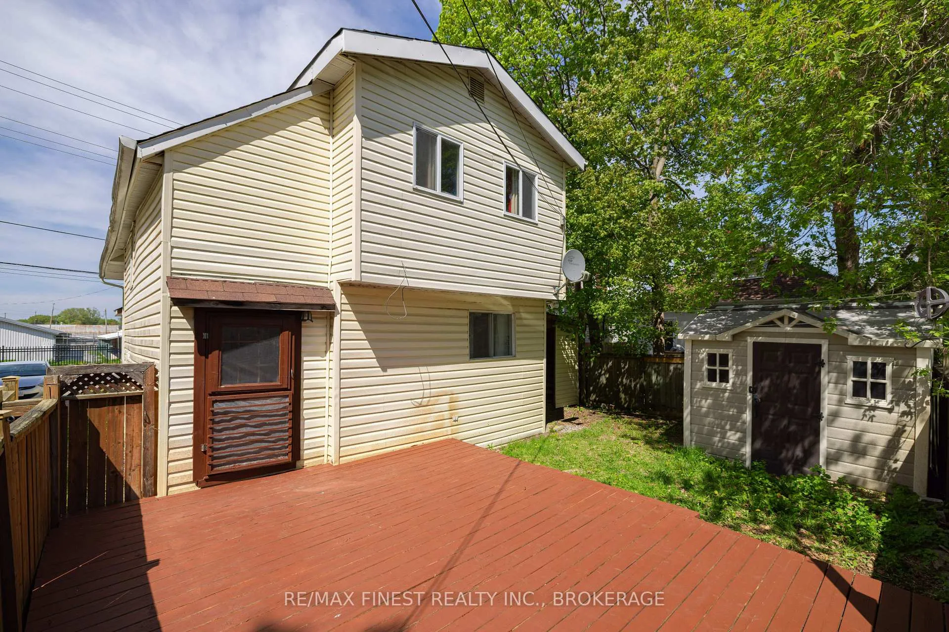 Photo 33 of 356 York Street, Kingston, East of Sir John A. Blvd — HOMEH