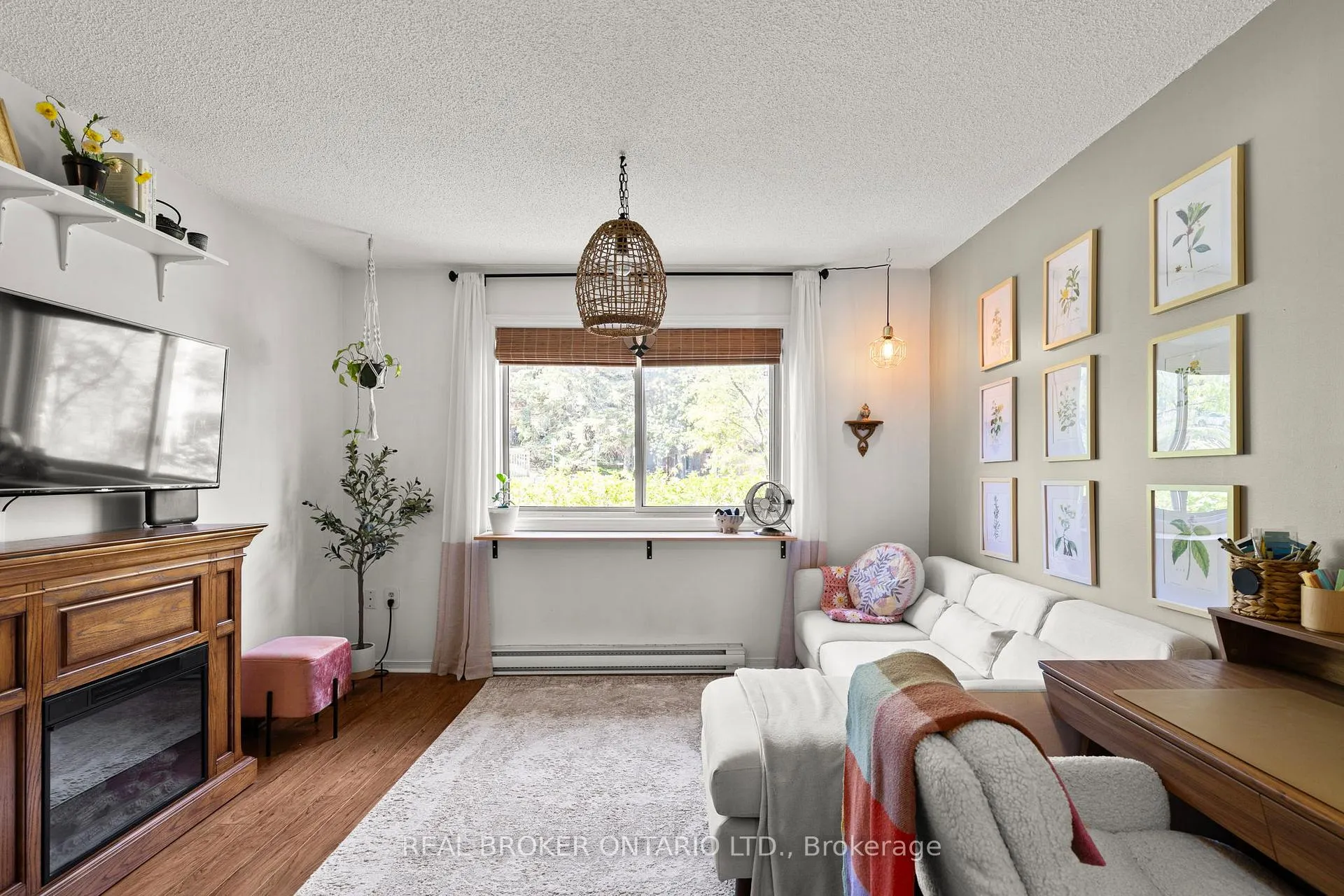Photo 11 of Unit 5, 50 Loggers Run, Barrie, Ardagh — HOMEH