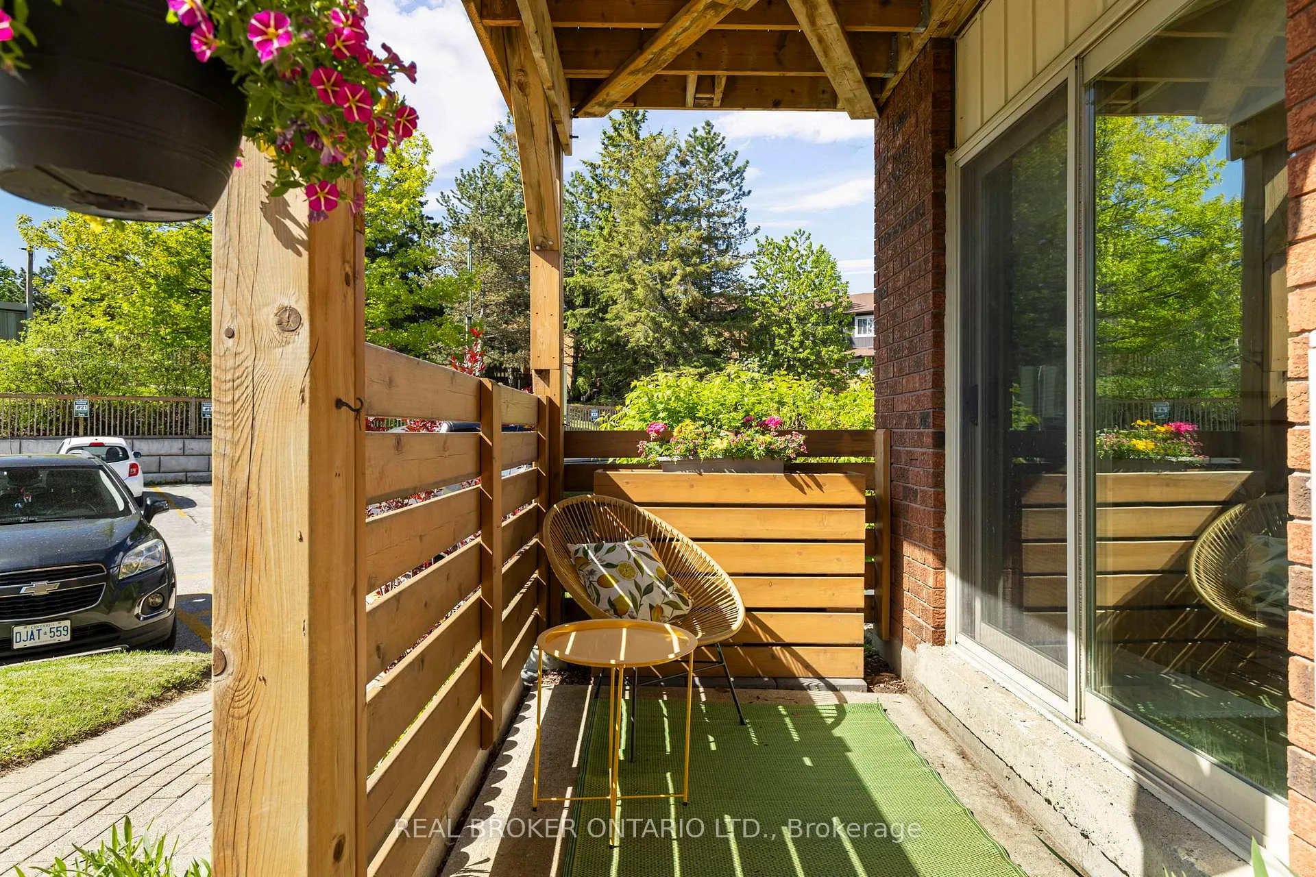 Photo 19 of Unit 5, 50 Loggers Run, Barrie, Ardagh — HOMEH