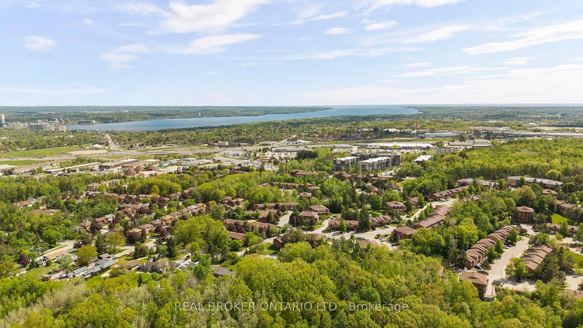 Photo 29 of Unit 5, 50 Loggers Run, Barrie, Ardagh — HOMEH