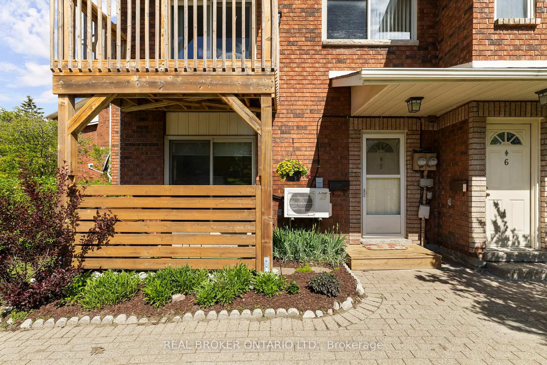 Photo 32 of Unit 5, 50 Loggers Run, Barrie, Ardagh — HOMEH