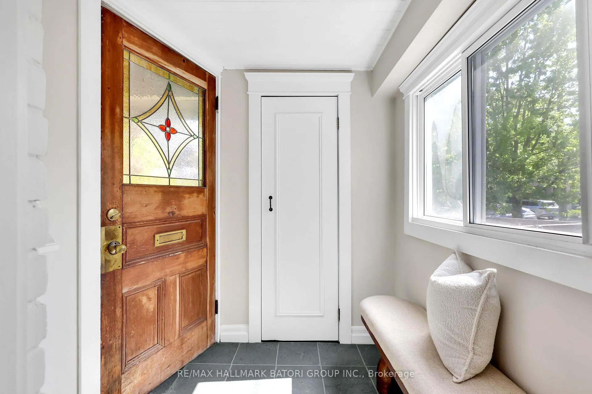 Photo 2 of 150 Briar Hill Avenue, Toronto, Lawrence Park South — HOMEH