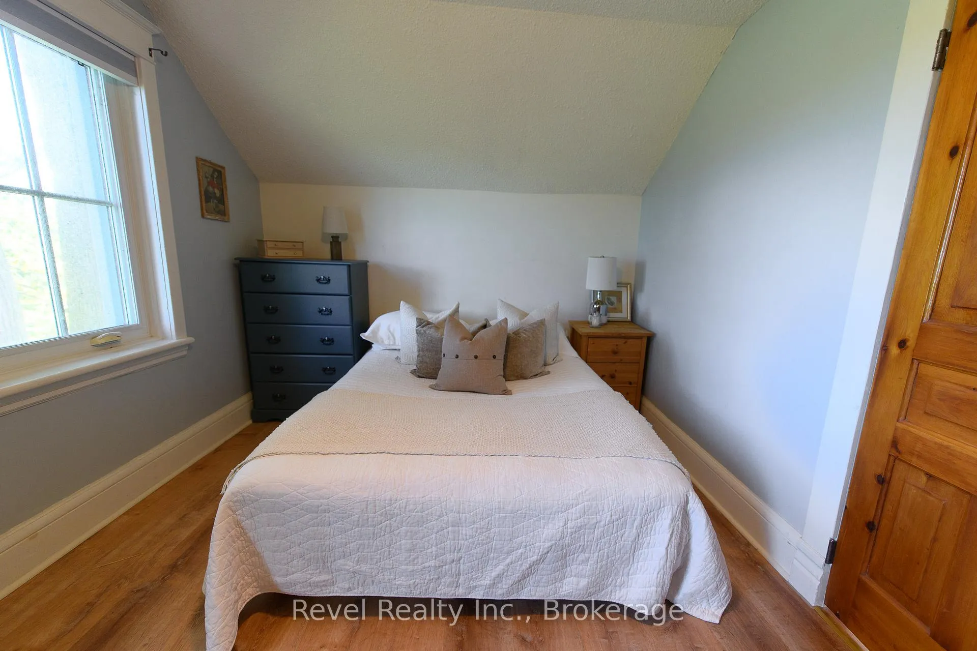 Photo 26 of 6905 Regent Street, Clearview, Rural Clearview — HOMEH