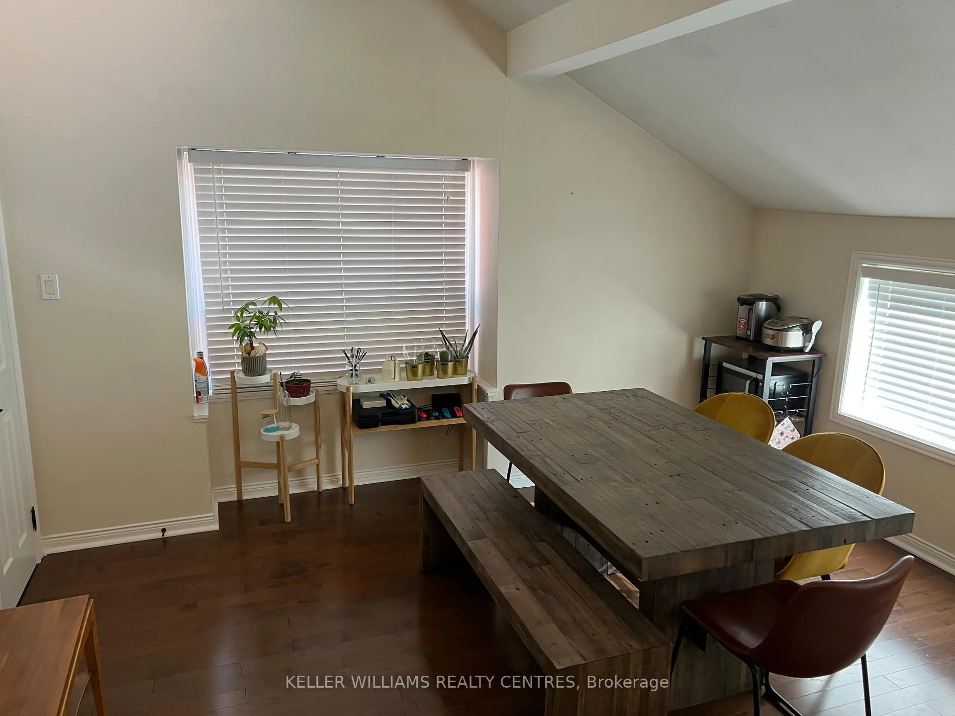Photo 5 of 512 Northcliffe Boulevard, Toronto, Oakwood Village — HOMEH