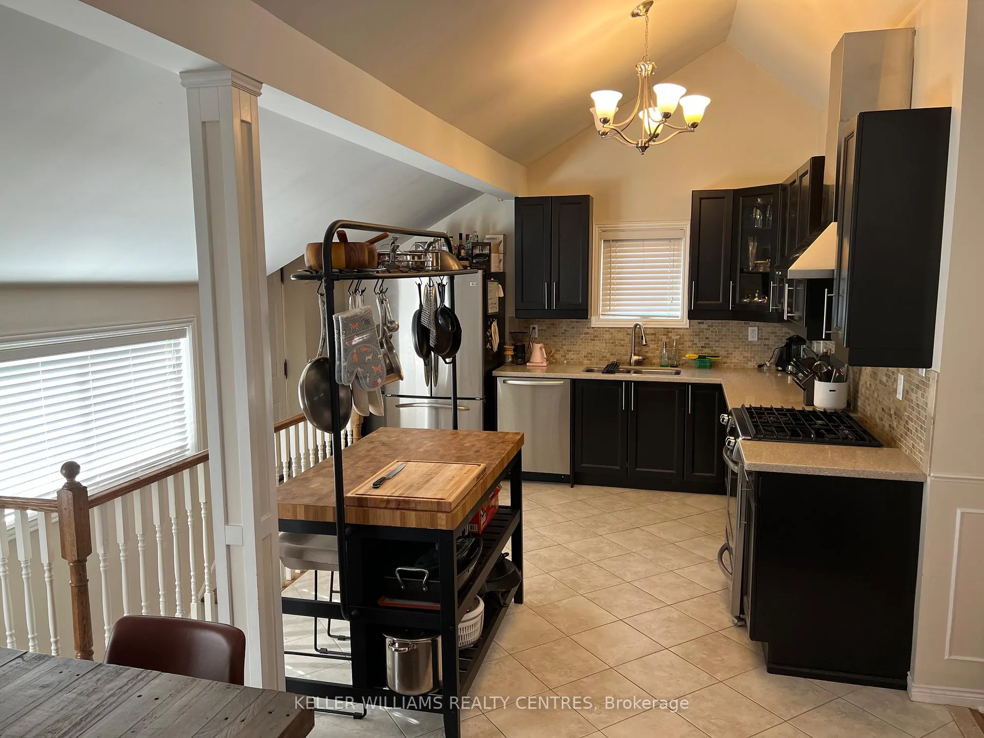 Photo 6 of 512 Northcliffe Boulevard, Toronto, Oakwood Village — HOMEH