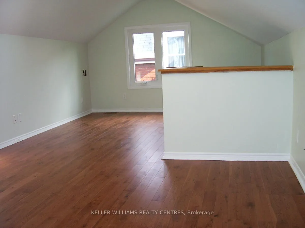 Photo 10 of 512 Northcliffe Boulevard, Toronto, Oakwood Village — HOMEH