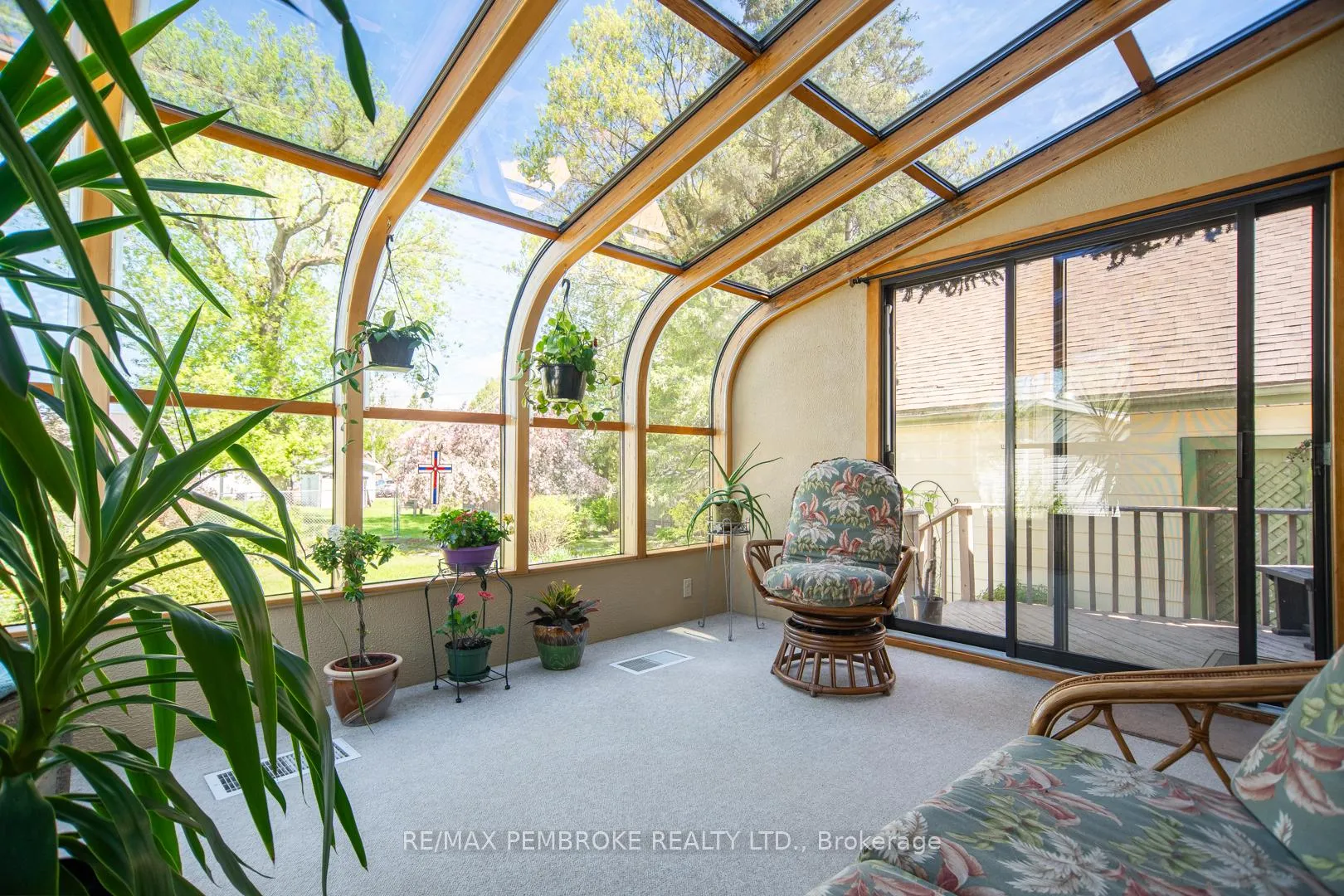 Photo 5 of 554 Eganville Road, Pembroke — HOMEH