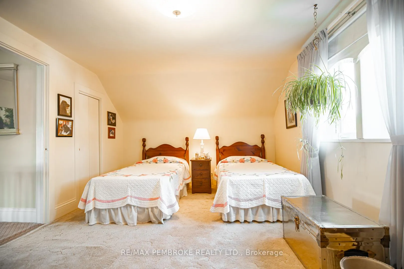 Photo 24 of 554 Eganville Road, Pembroke — HOMEH