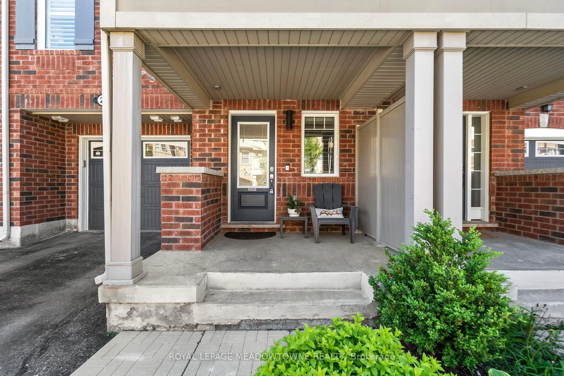 Photo 4 of 20 Suitor Court, Milton, Willmott — HOMEH