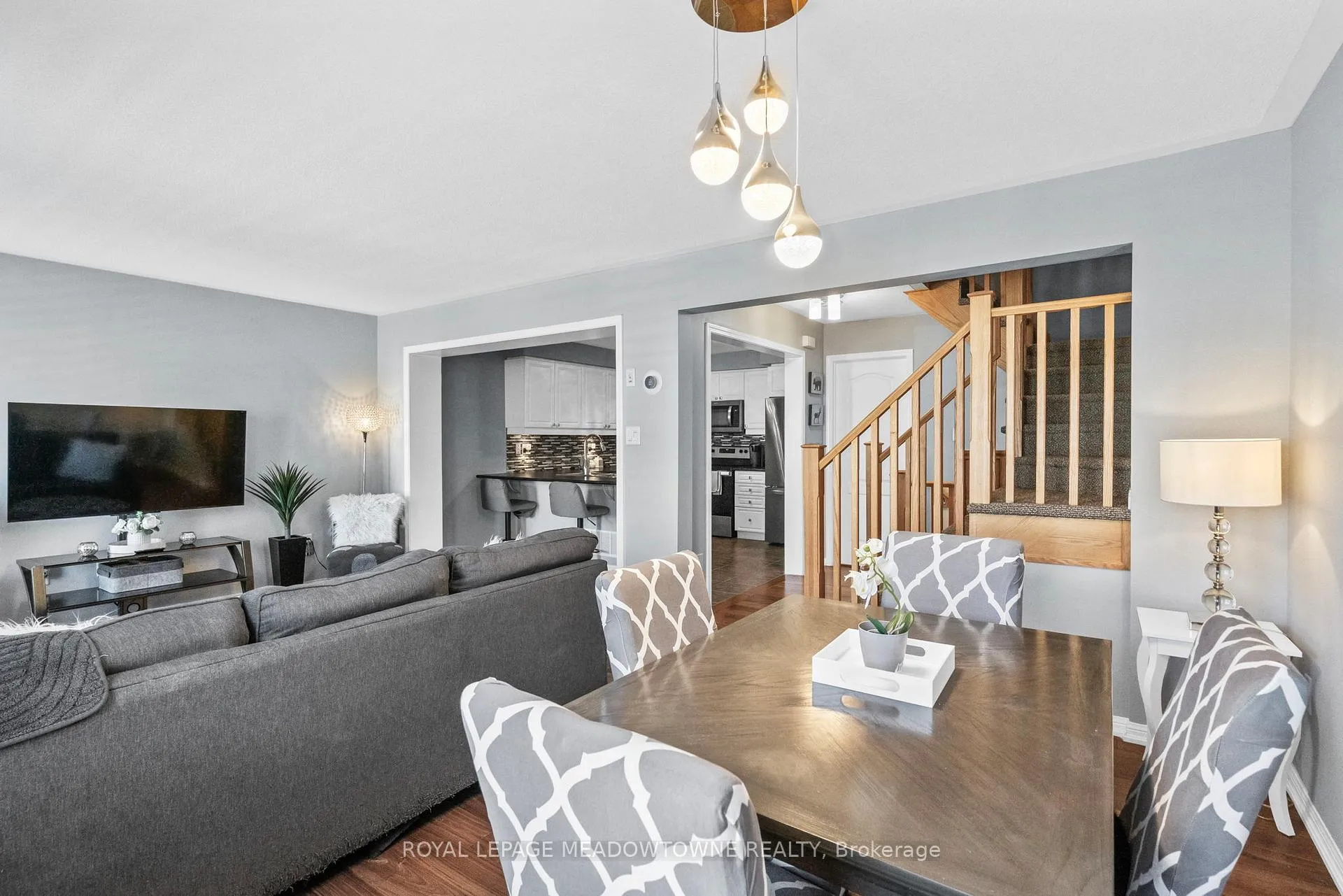 Photo 14 of 20 Suitor Court, Milton, Willmott — HOMEH