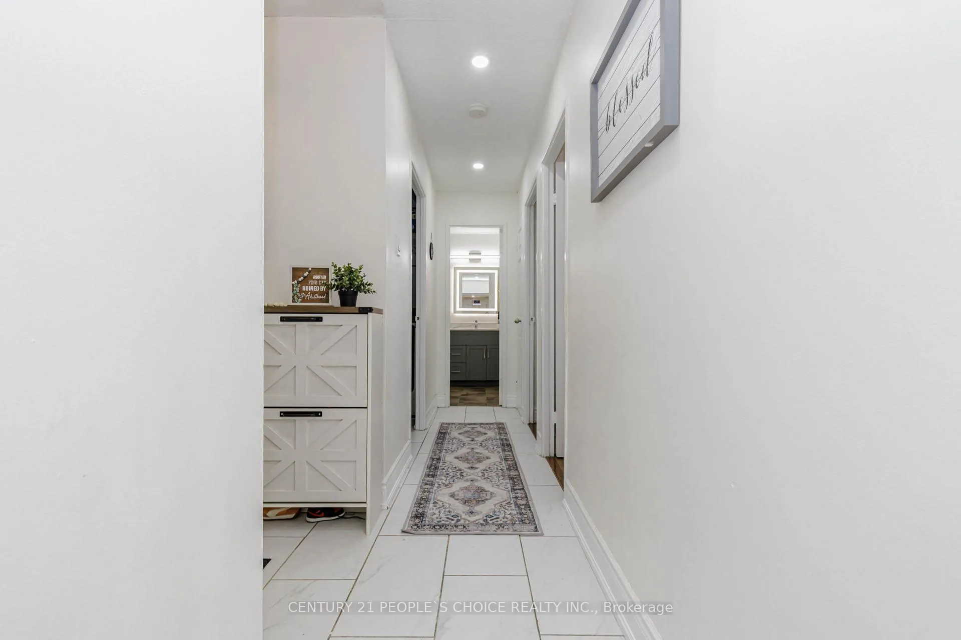 Photo 26 of Unit 906, 3577 Derry Road E, Mississauga, Malton — HOMEH