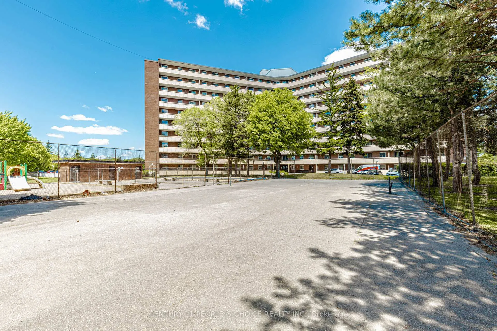 Photo 43 of Unit 906, 3577 Derry Road E, Mississauga, Malton — HOMEH