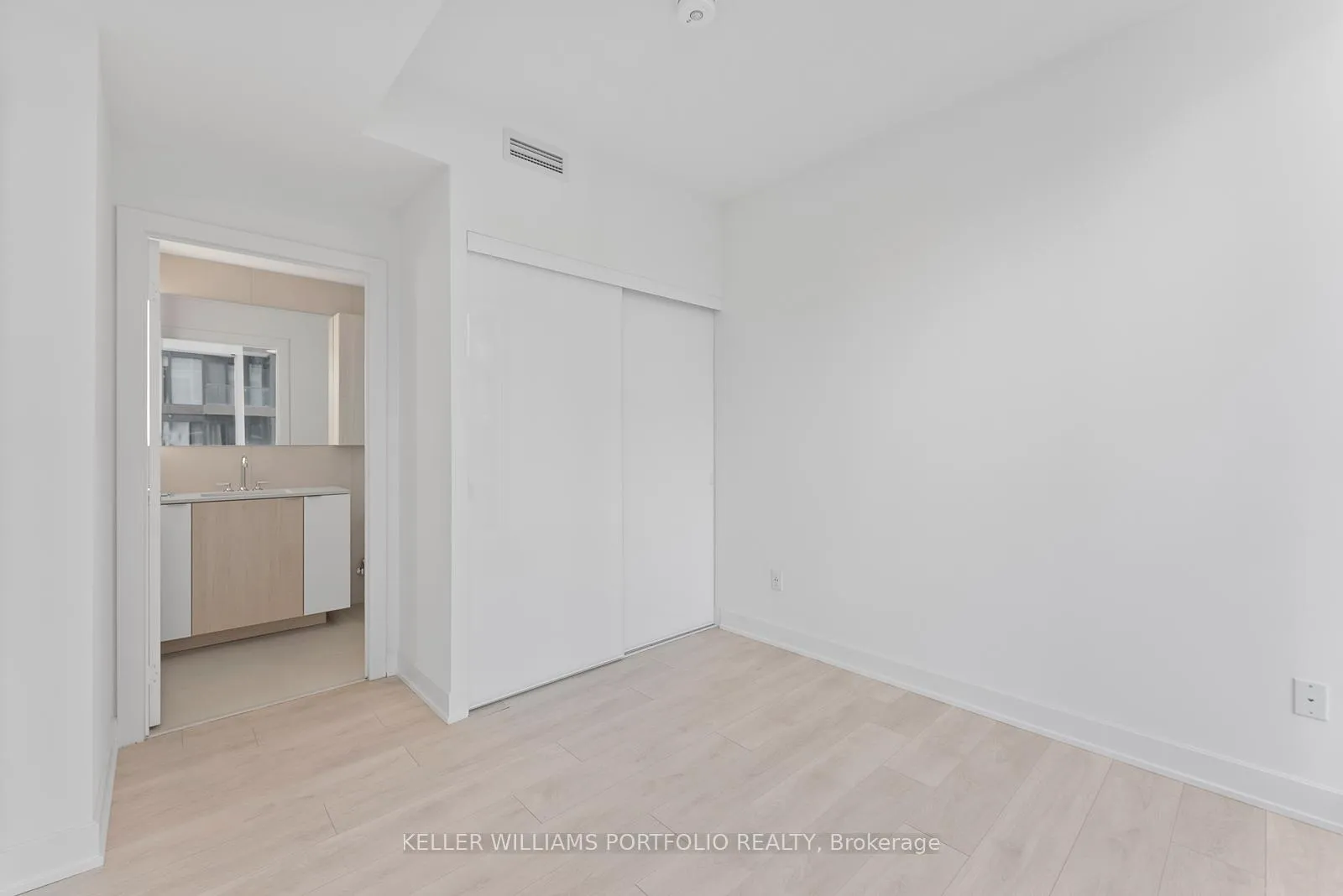 Photo 16 of Unit 3910, 35 Mercer Street, Toronto, Waterfront Communities — HOMEH