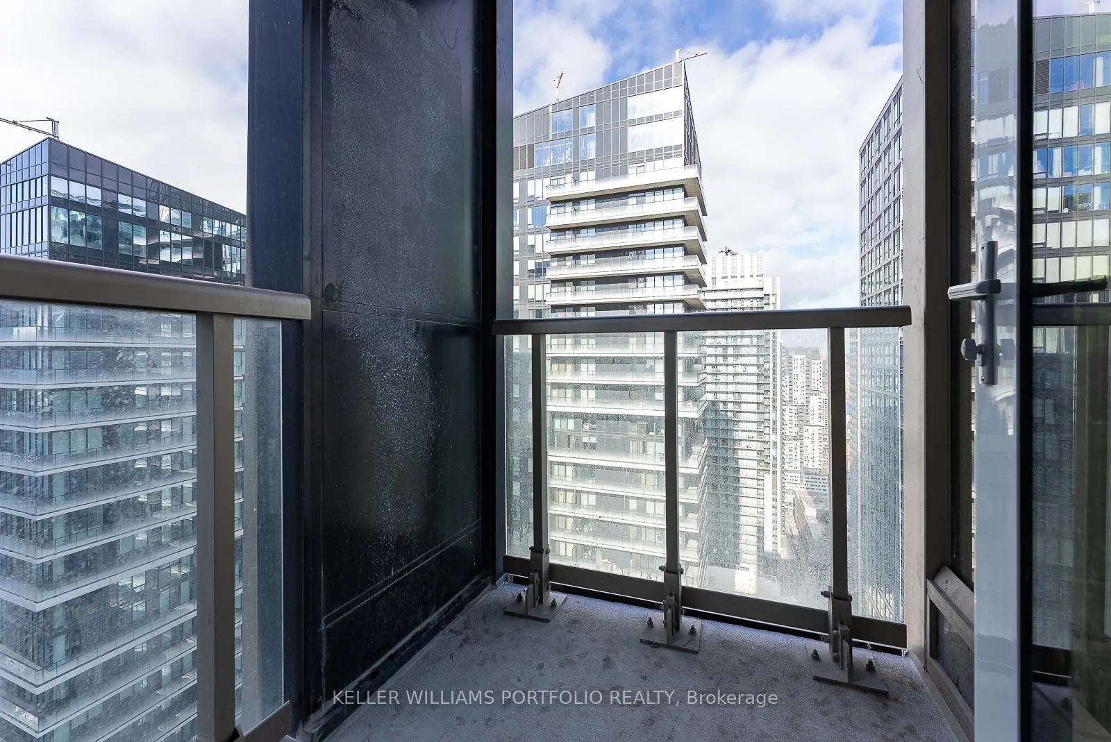 Photo 24 of Unit 3910, 35 Mercer Street, Toronto, Waterfront Communities — HOMEH