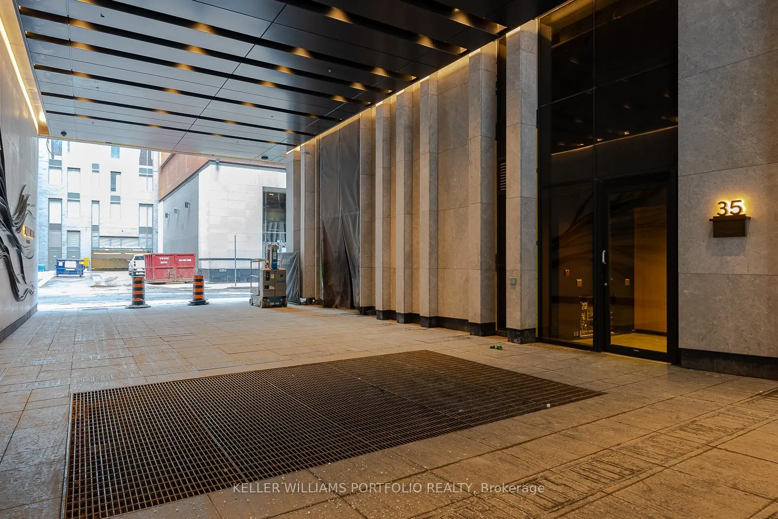 Photo 28 of Unit 3910, 35 Mercer Street, Toronto, Waterfront Communities — HOMEH