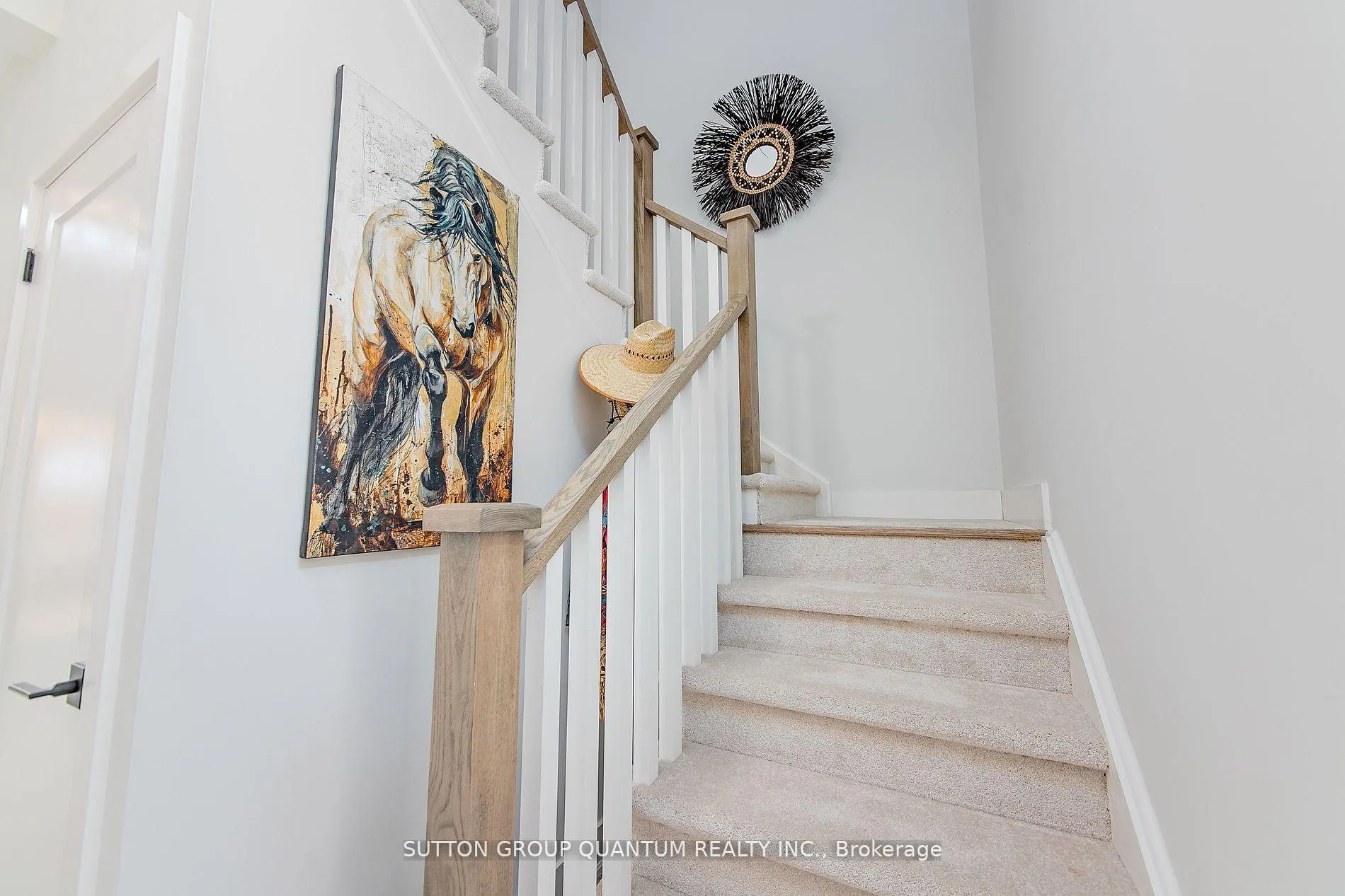 Photo 9 of 35 Ruby Crescent, Orillia — HOMEH