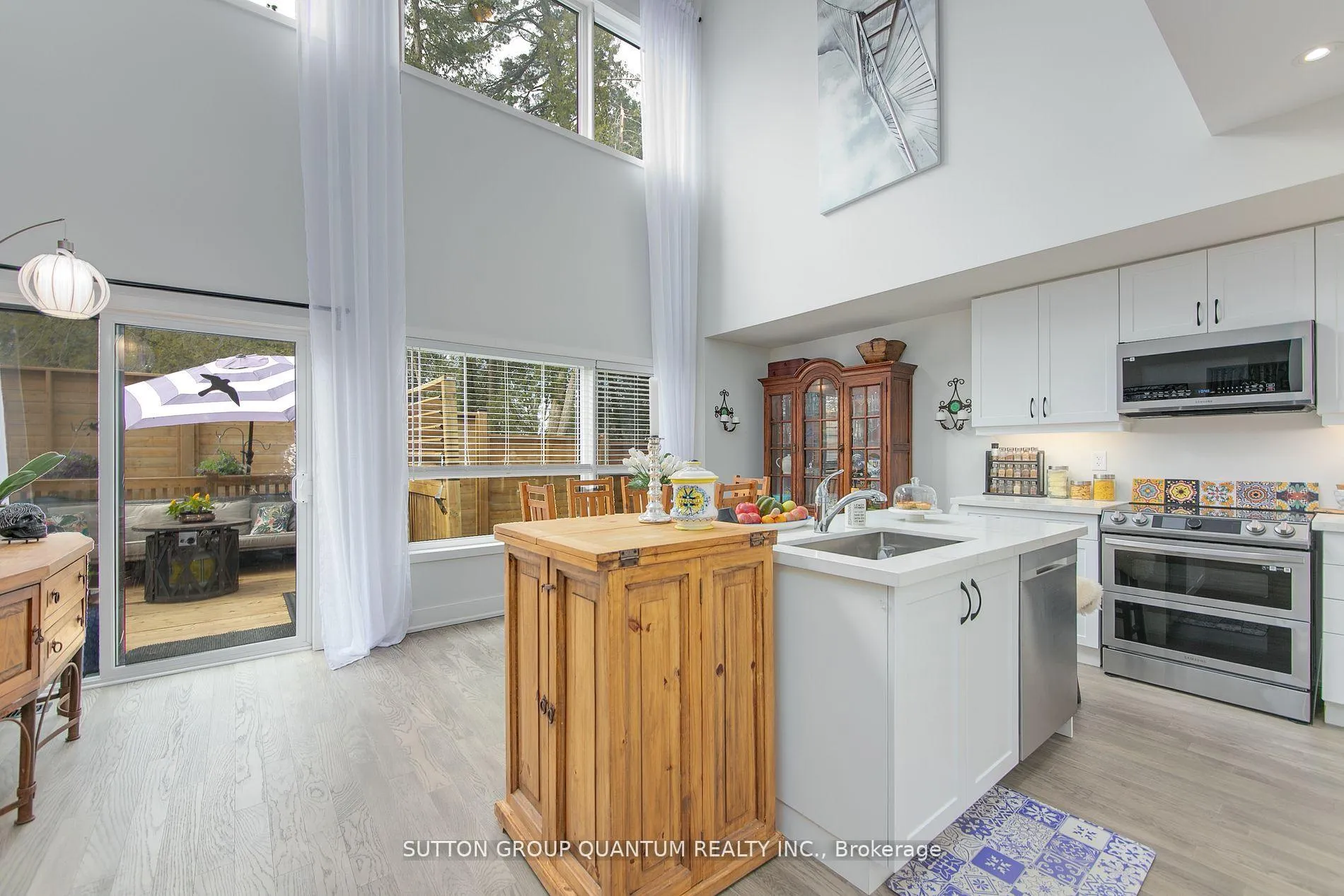 Photo 10 of 35 Ruby Crescent, Orillia — HOMEH