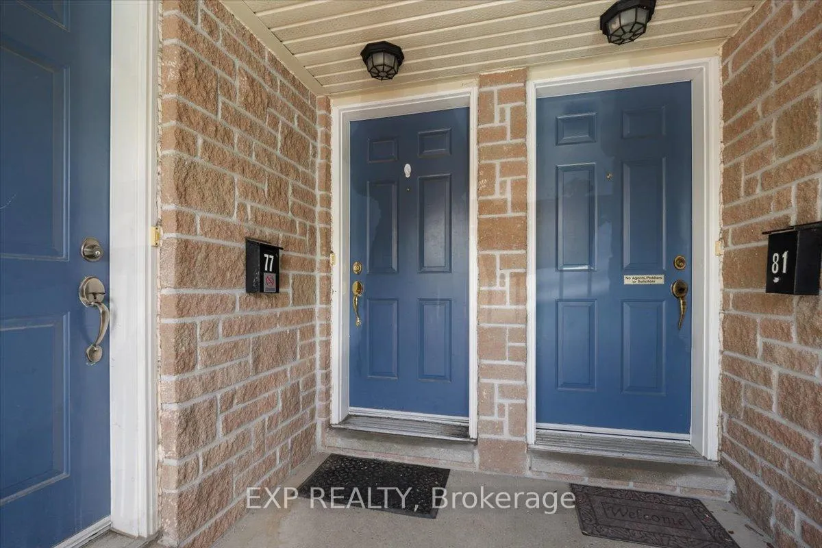 Photo 2 of 77 Strathaven Private, Ottawa, Cyrville — HOMEH
