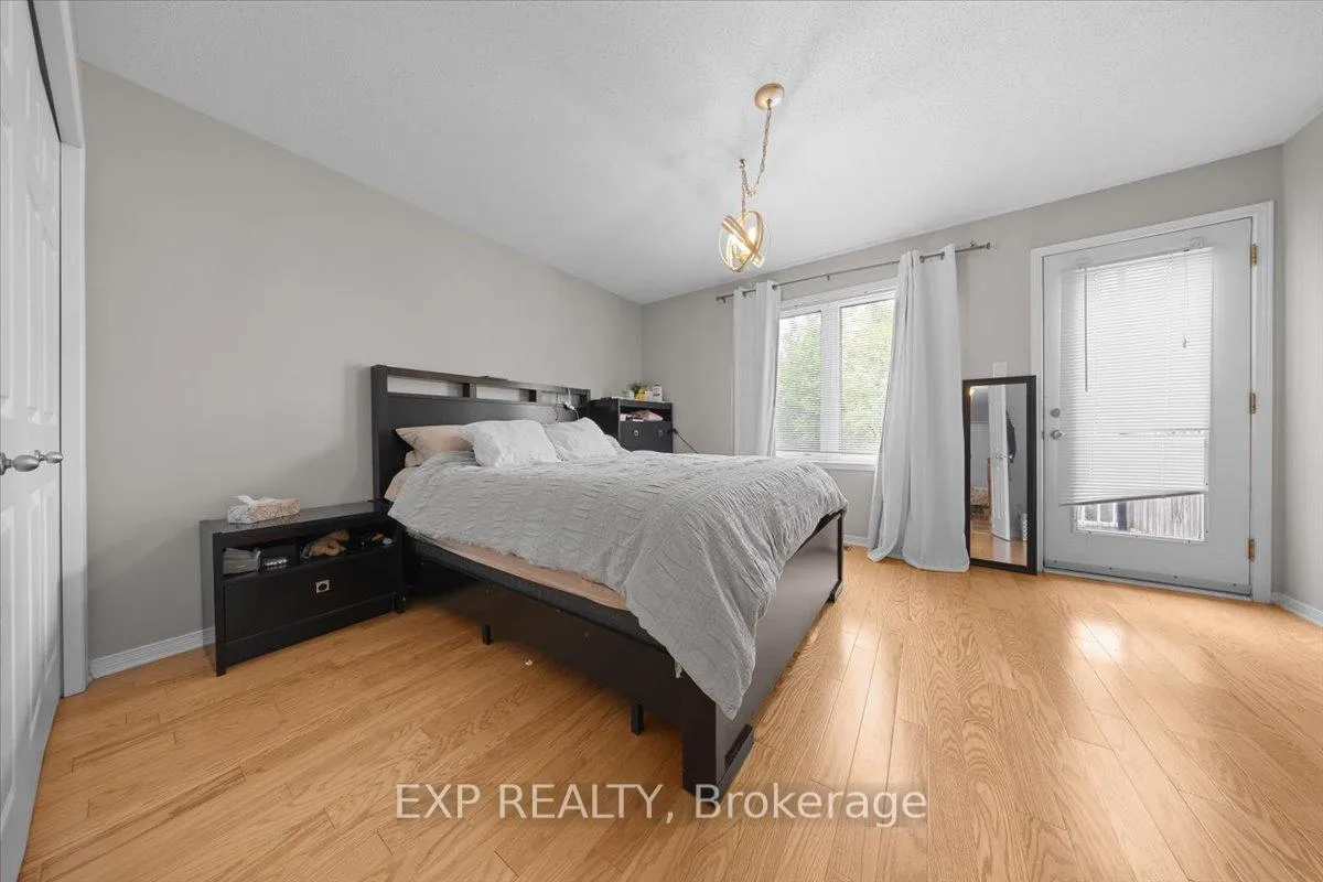 Photo 16 of 77 Strathaven Private, Ottawa, Cyrville — HOMEH