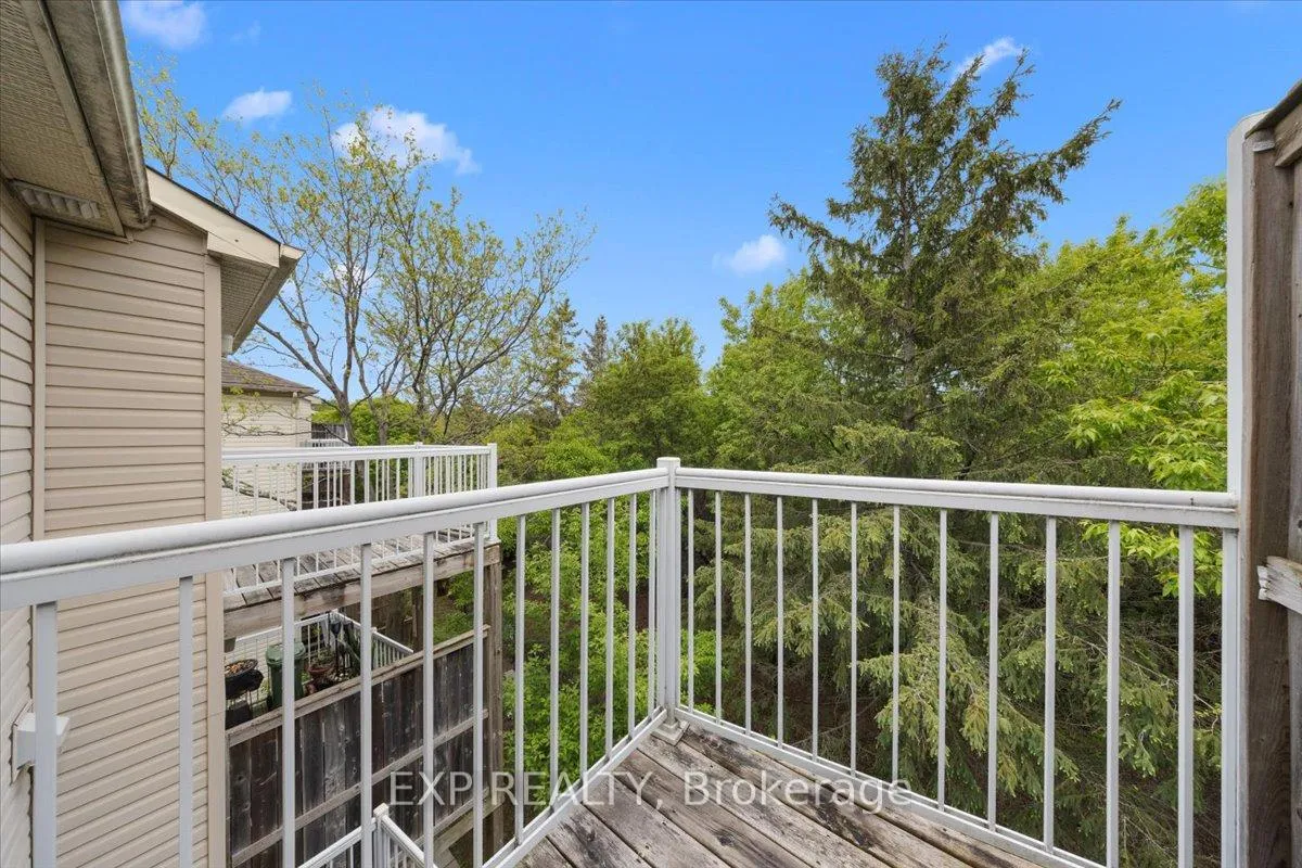 Photo 18 of 77 Strathaven Private, Ottawa, Cyrville — HOMEH