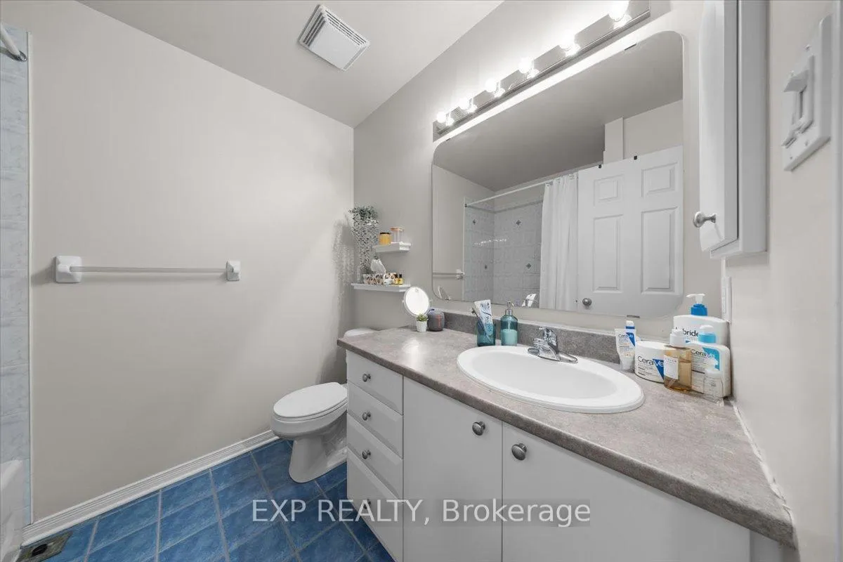 Photo 20 of 77 Strathaven Private, Ottawa, Cyrville — HOMEH