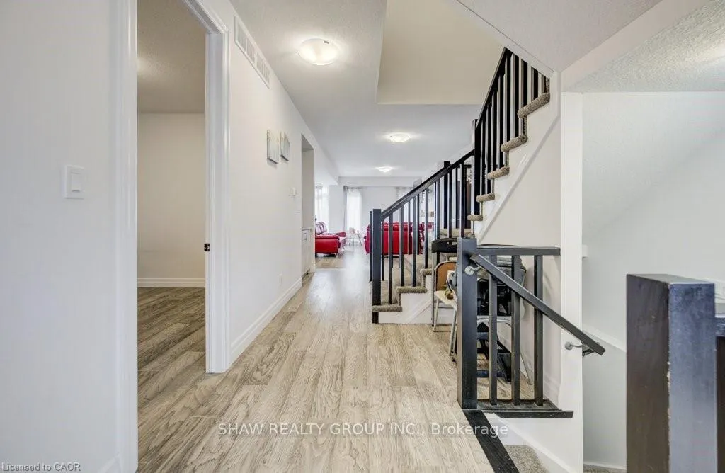 Photo 7 of Unit 19, 32 Faith Street, Cambridge, Branchton Park — HOMEH