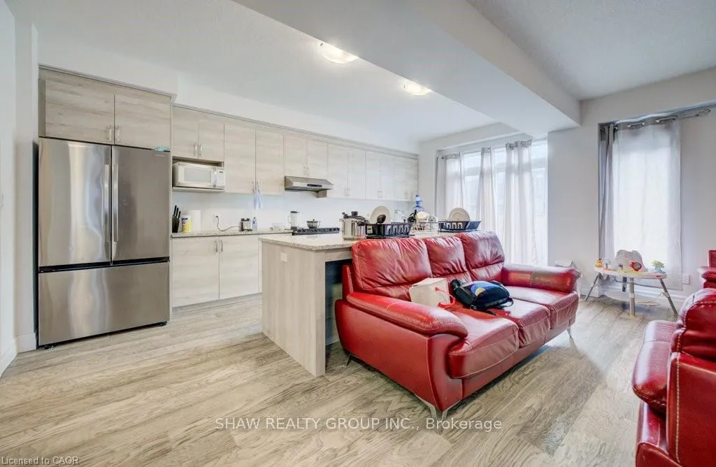 Photo 12 of Unit 19, 32 Faith Street, Cambridge, Branchton Park — HOMEH