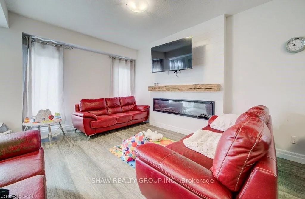 Photo 13 of Unit 19, 32 Faith Street, Cambridge, Branchton Park — HOMEH