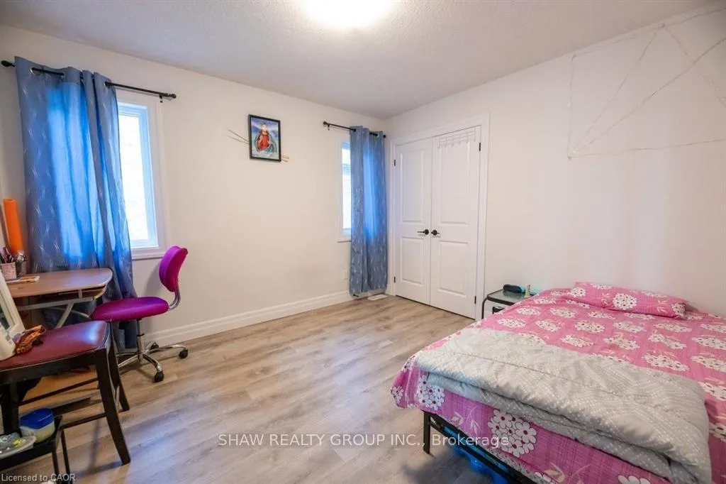 Photo 17 of Unit 19, 32 Faith Street, Cambridge, Branchton Park — HOMEH