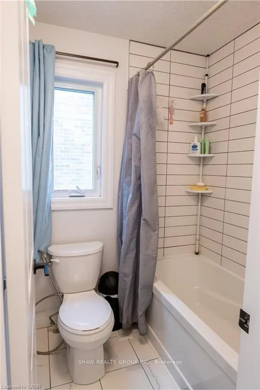 Photo 22 of Unit 19, 32 Faith Street, Cambridge, Branchton Park — HOMEH
