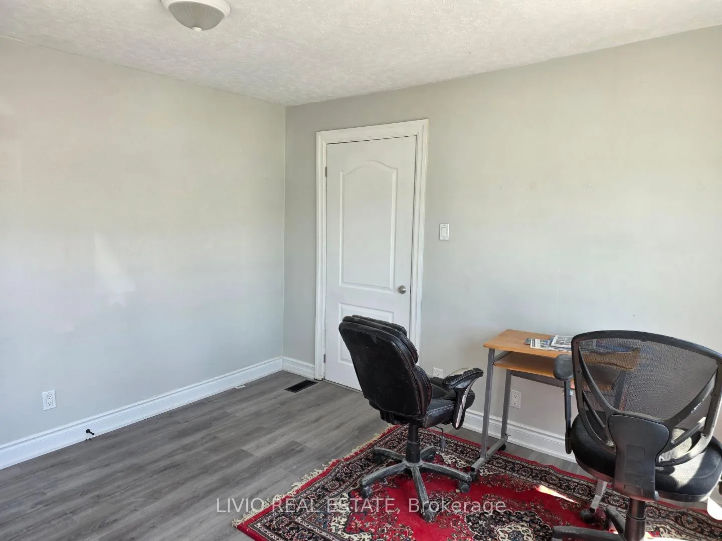 Photo 15 of 323 Queen Street E, Halton Hills, Acton — HOMEH