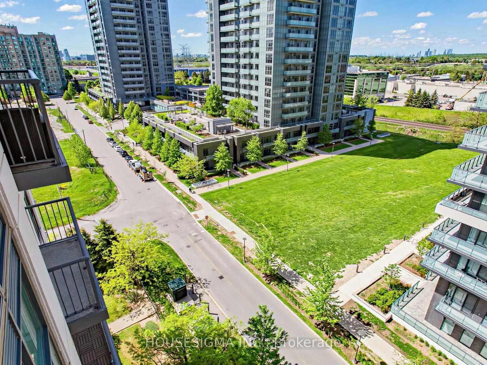 Photo 21 of Unit 1109, 185 Oneida Crescent, Richmond Hill, Langstaff — HOMEH