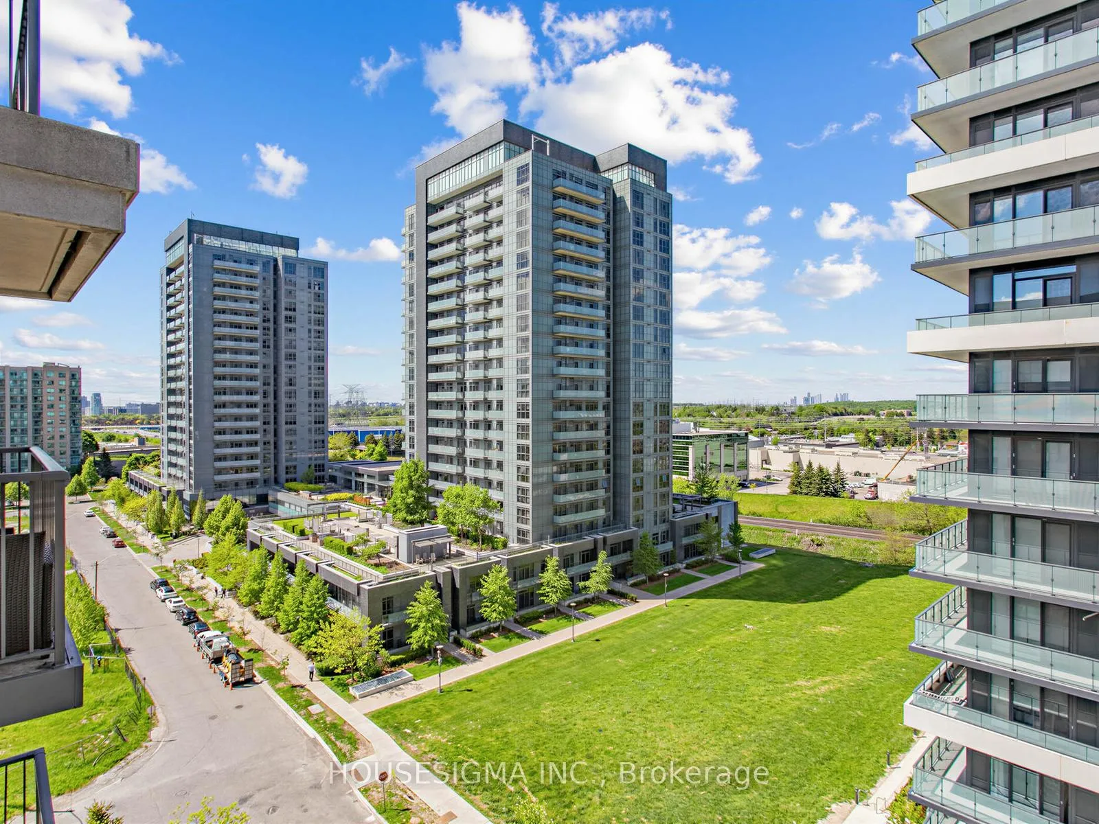 Photo 22 of Unit 1109, 185 Oneida Crescent, Richmond Hill, Langstaff — HOMEH