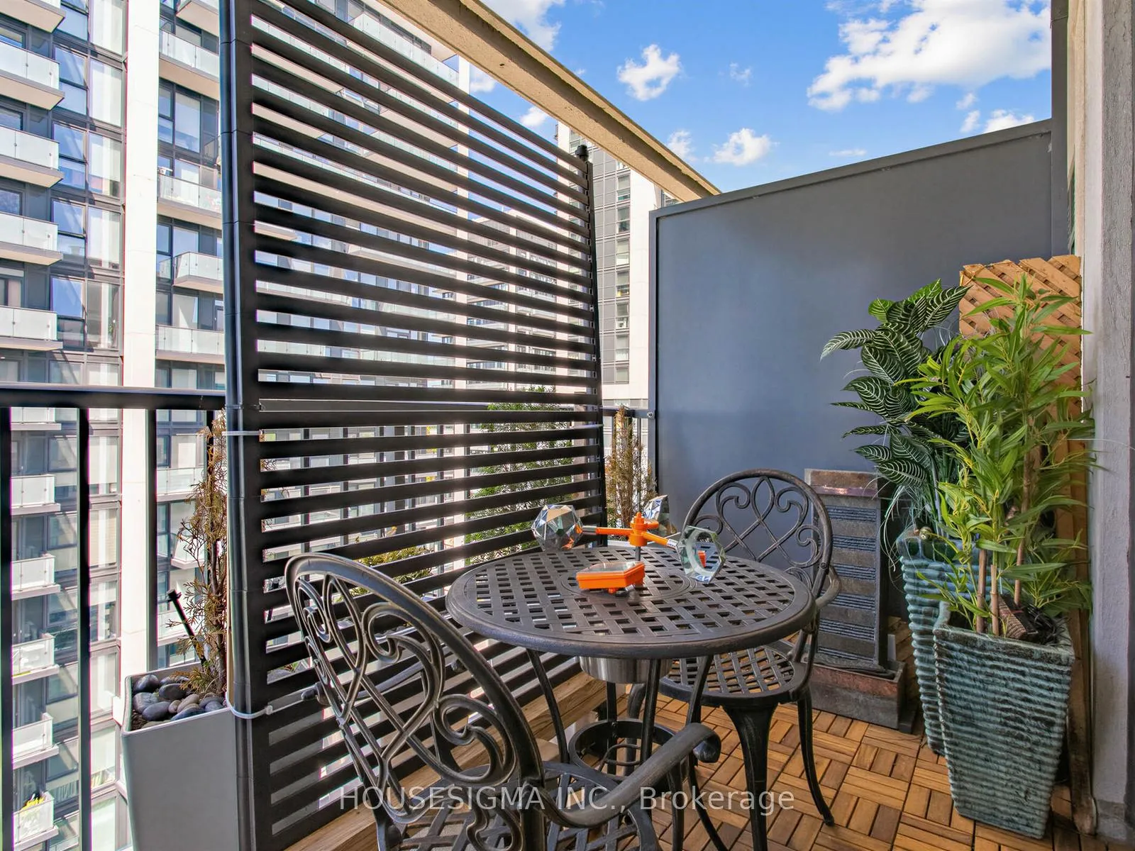 Photo 23 of Unit 1109, 185 Oneida Crescent, Richmond Hill, Langstaff — HOMEH
