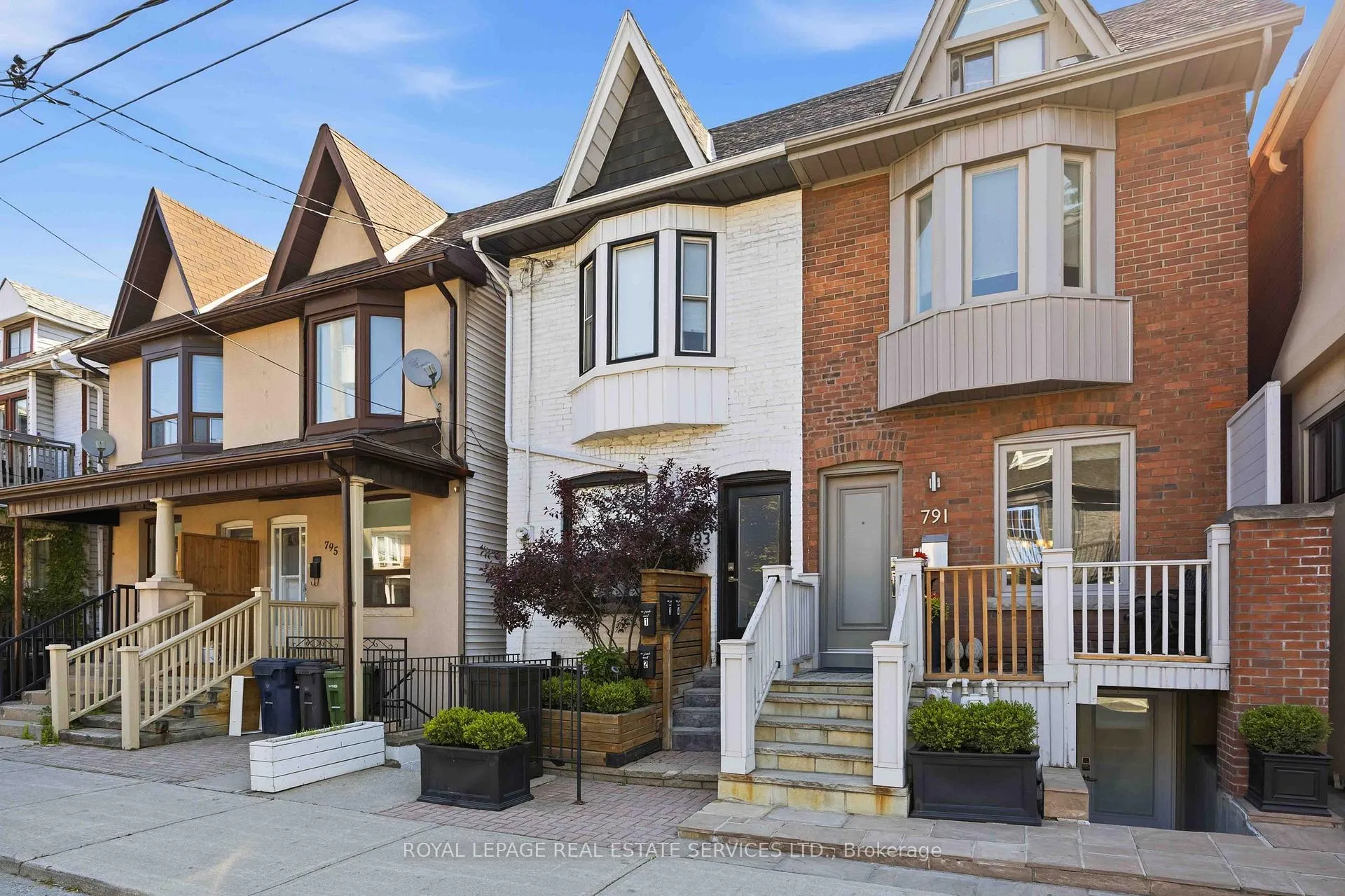 Photo 2 of Unit 4, 793 Pape Avenue, Toronto, Danforth — HOMEH
