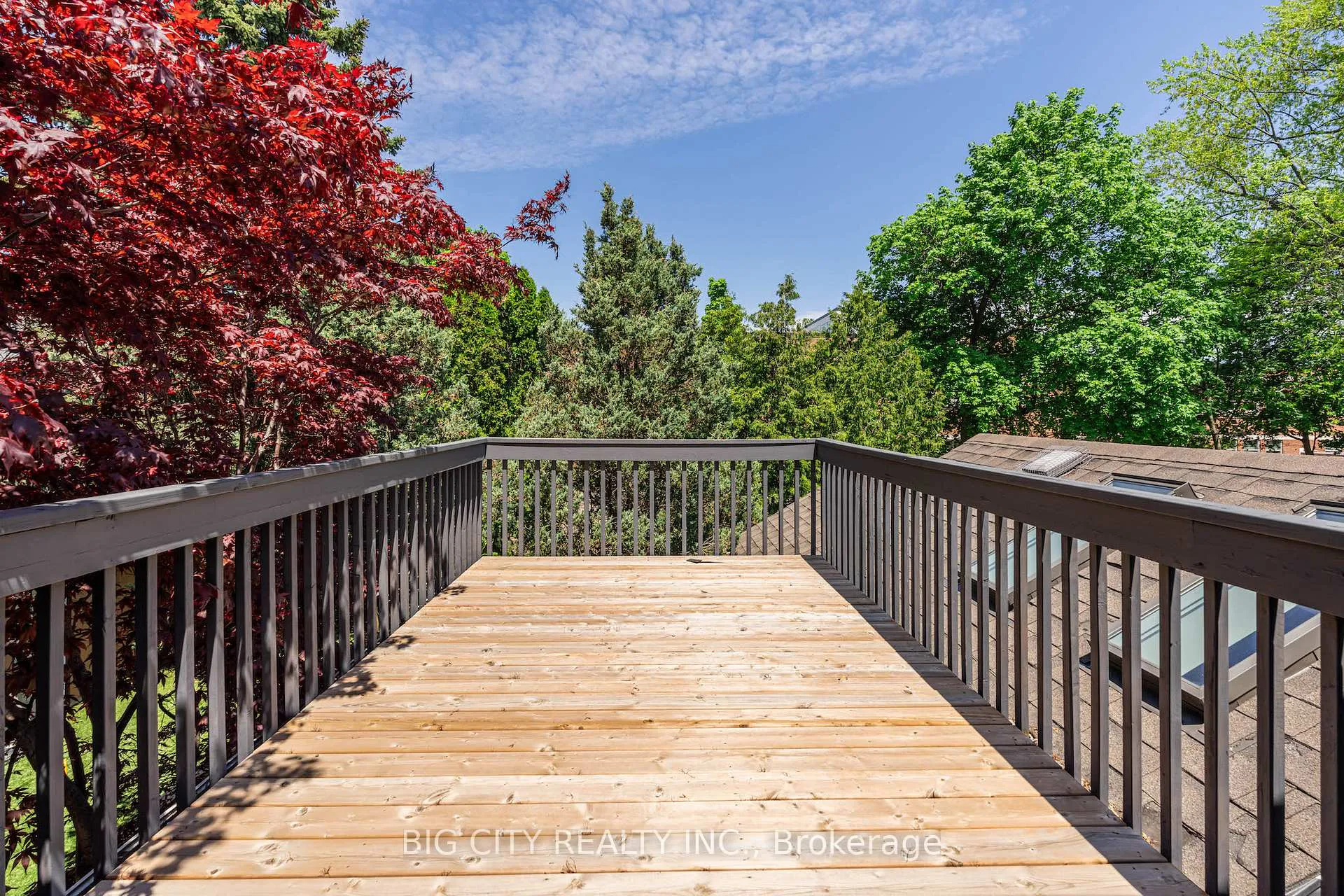 Photo 23 of 104 Donlea Drive, Toronto, Leaside — HOMEH