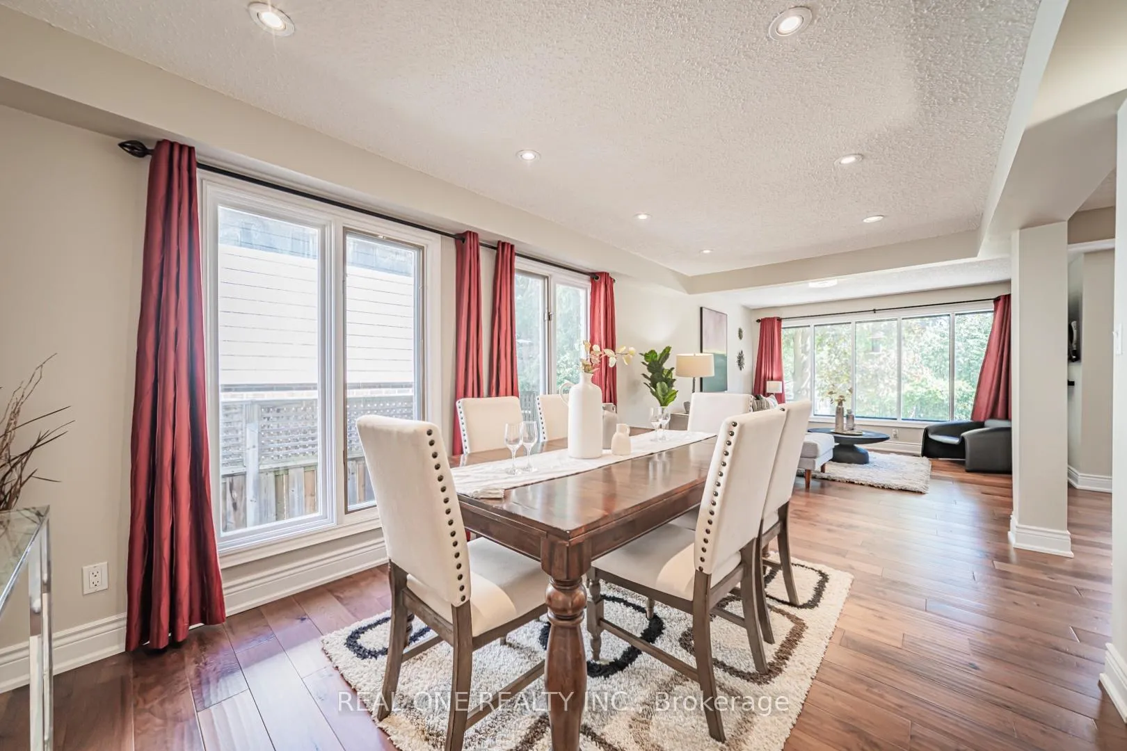 Photo 8 of 7 Hagerman Boulevard, Markham, Unionville — HOMEH