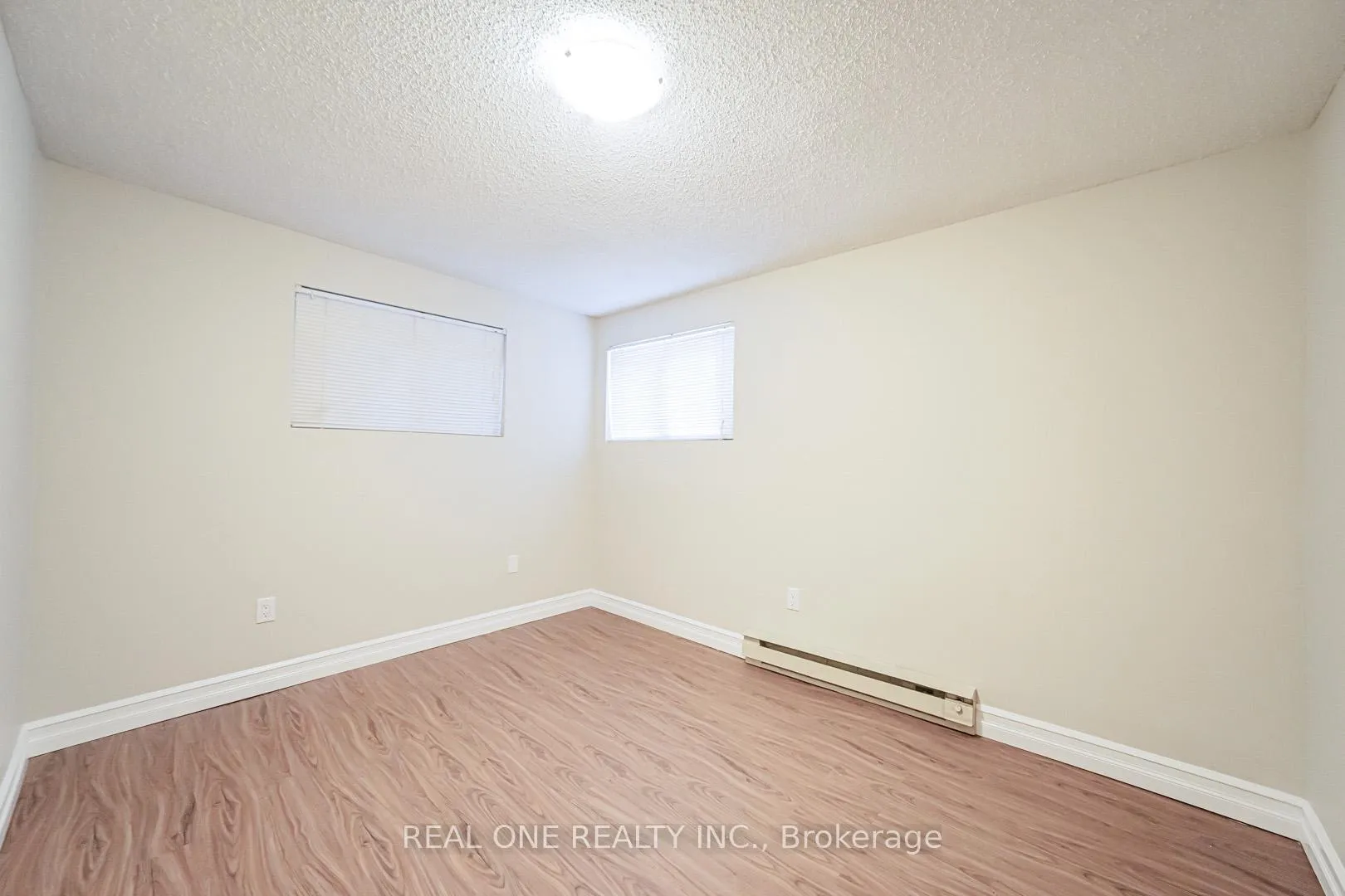 Photo 38 of 7 Hagerman Boulevard, Markham, Unionville — HOMEH