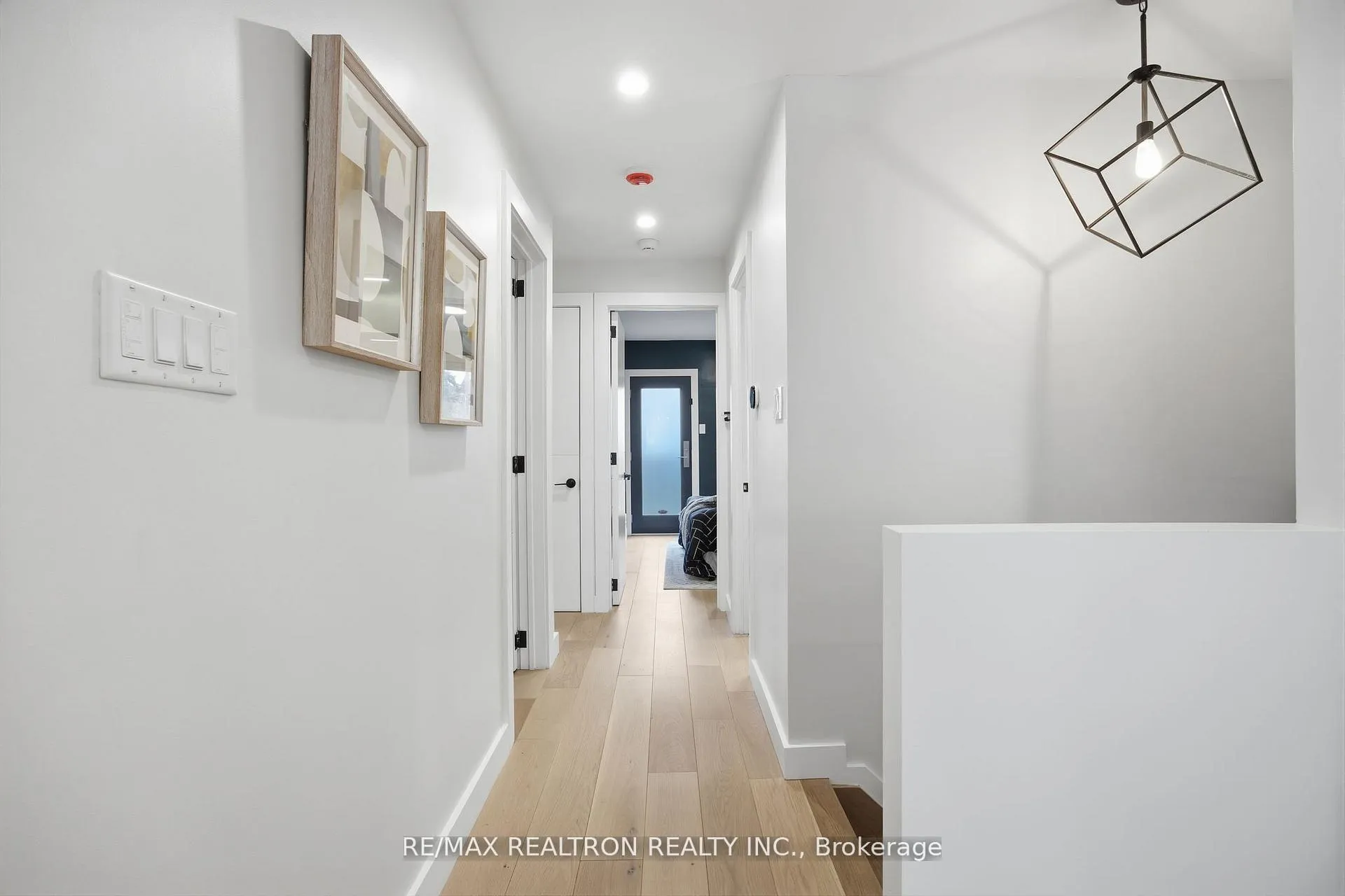 Photo 21 of 52 Burncrest Drive, Toronto, Bedford Park-Nortown — HOMEH