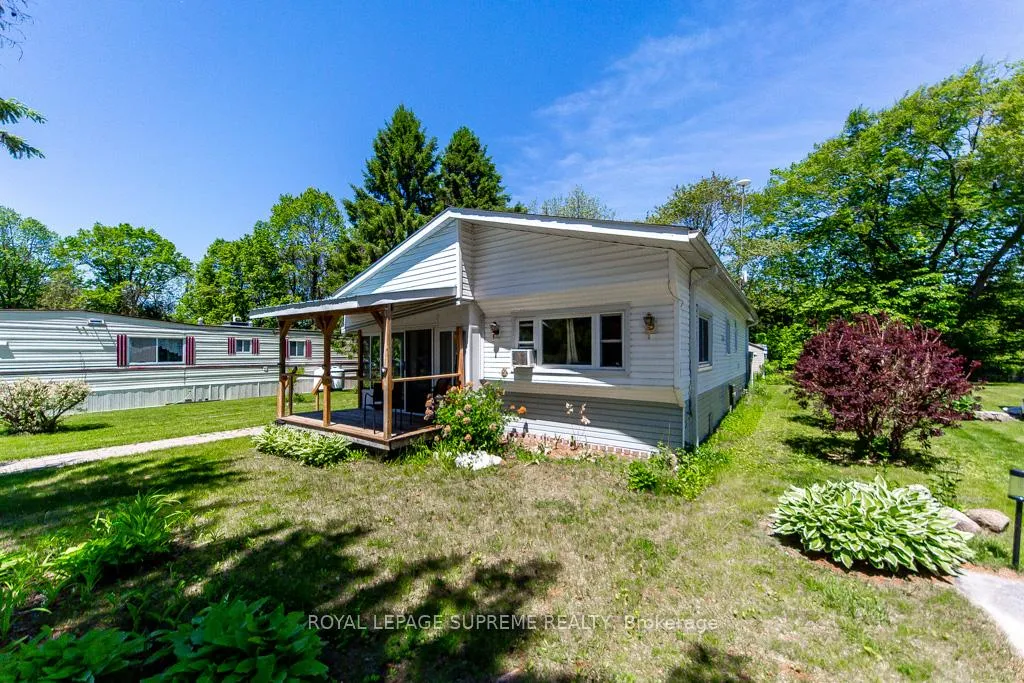 Photo 4 of Unit 408, 285 Crydermans Side Road, Georgina, Baldwin — HOMEH